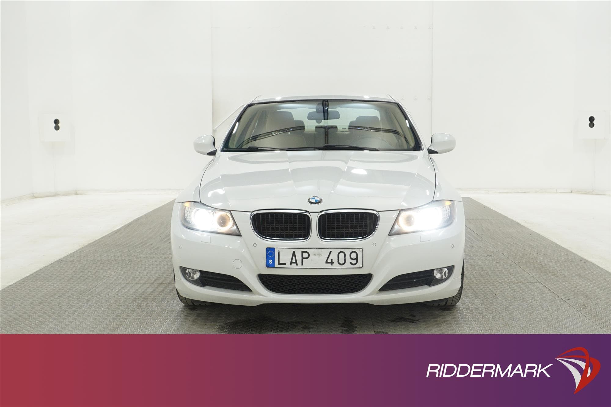 BMW 320i Sedan 170hk