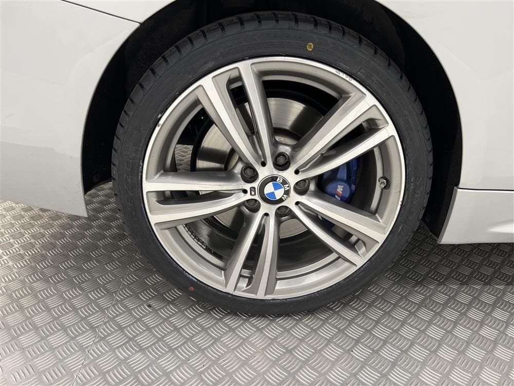 BMW 435d 313hk xDrive M-Sport Skinn Taklucka H/K HUD Naviinteriör