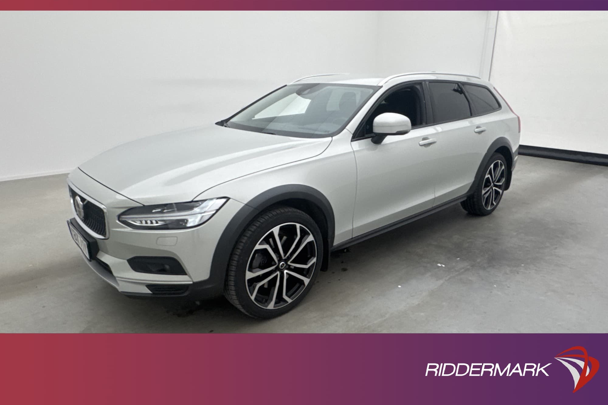 Volvo V90 Cross Country B4 AWD