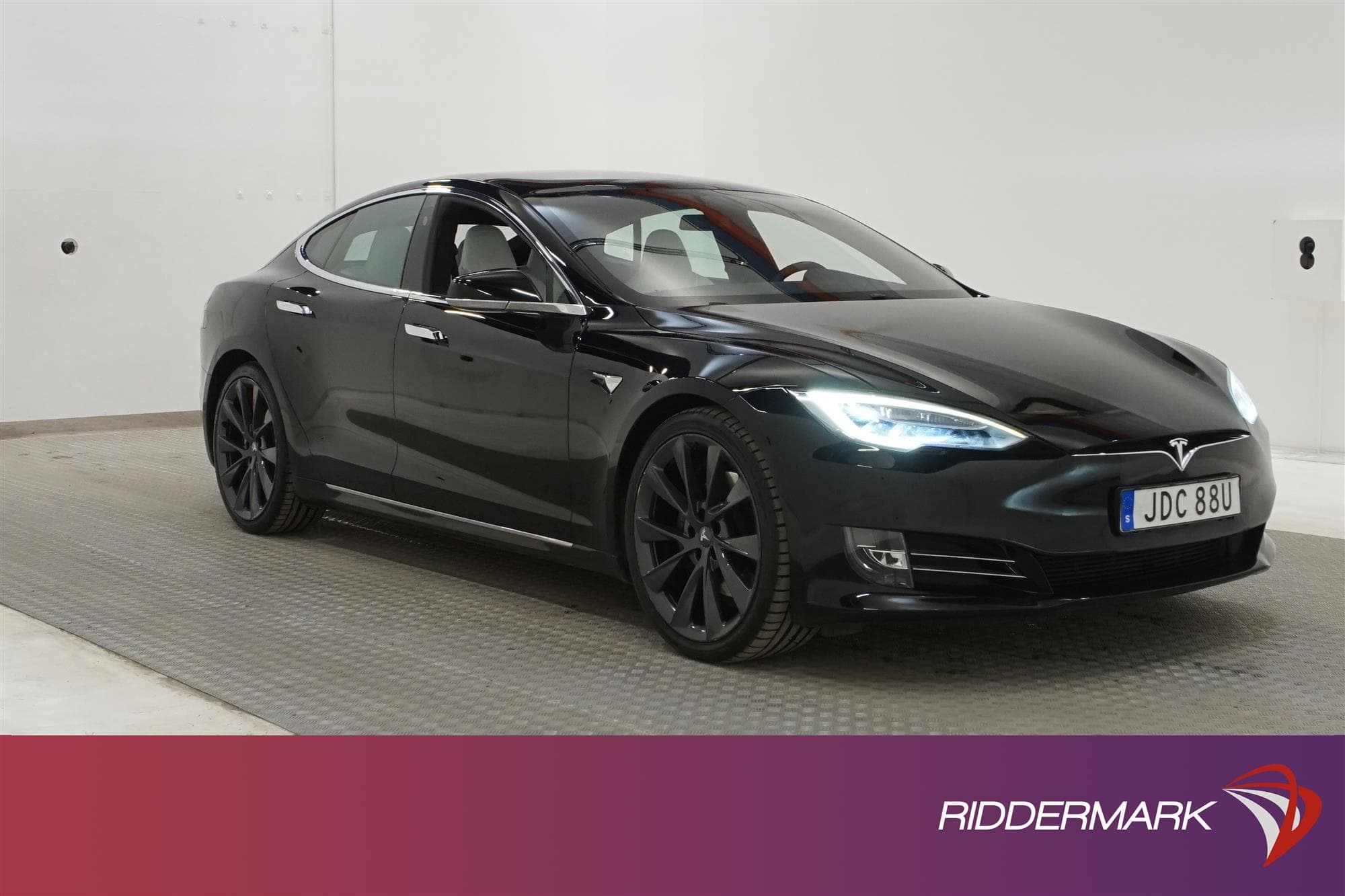 Tesla Model S Long Range 423hk