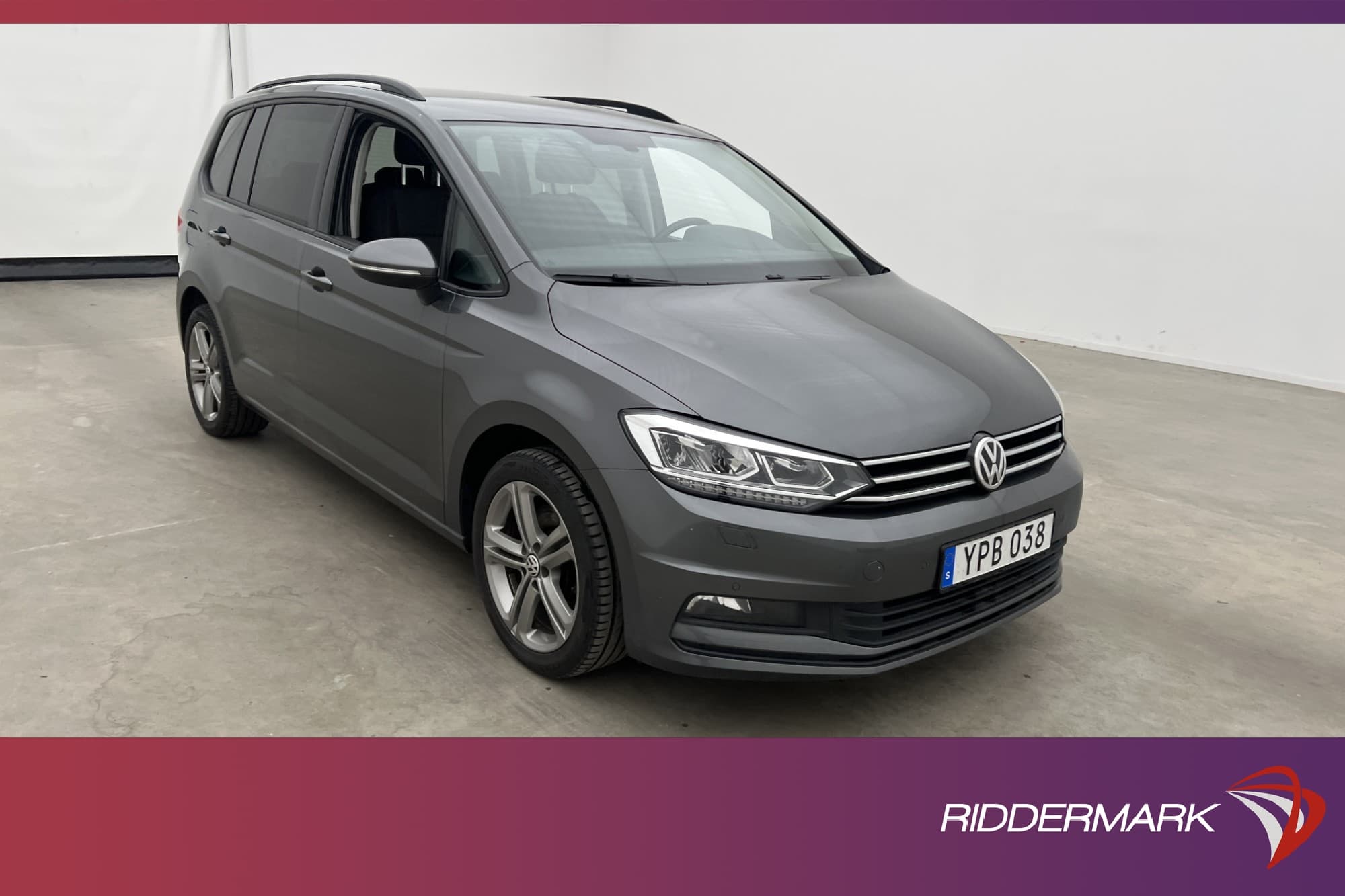 Volkswagen Touran 1.2 TSI 110hk Base 7 Sits Dragkrok Kamera