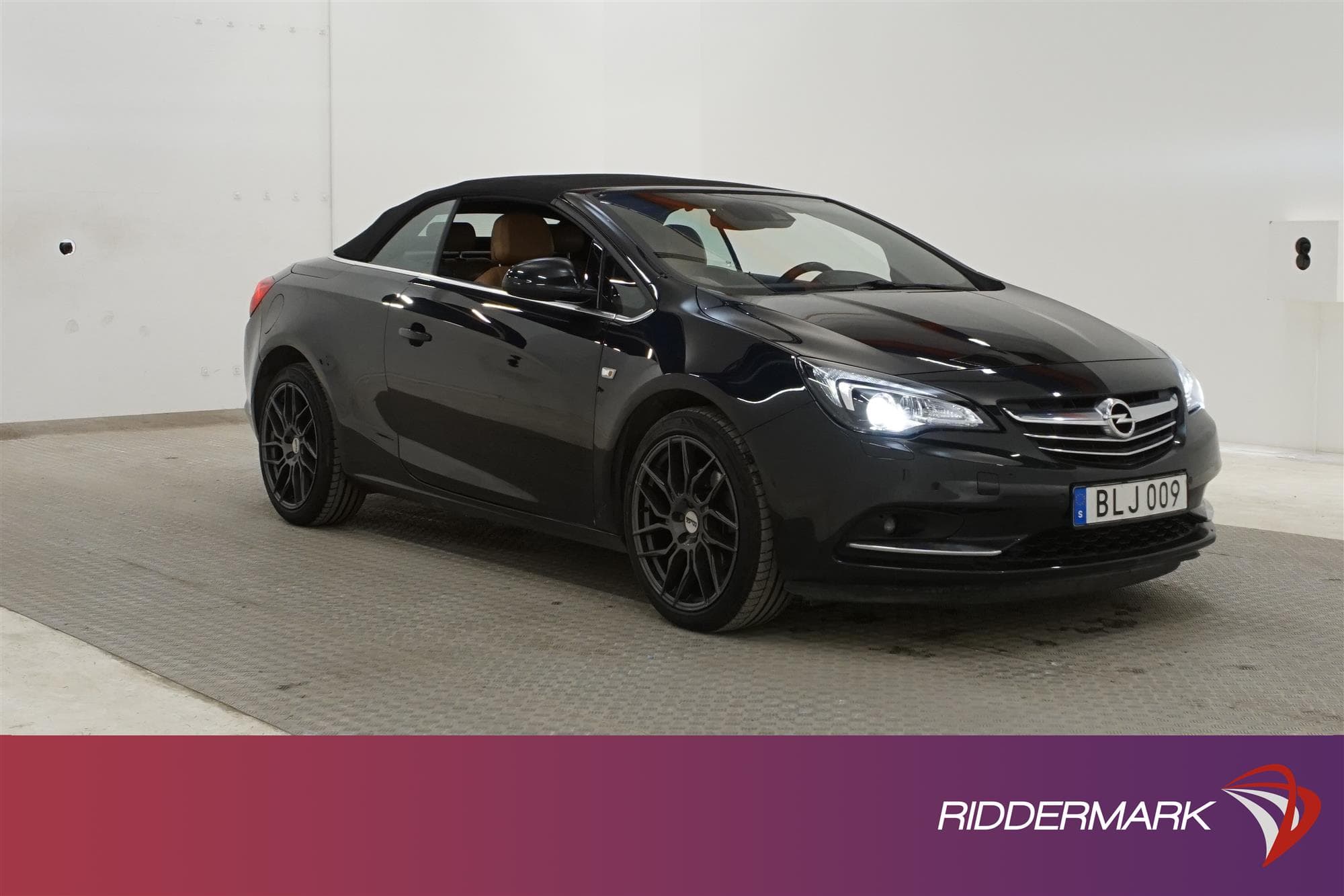 Opel Cascada Cabriolet 170hk Skinn P-sensorer Navi Nyservadexteriör