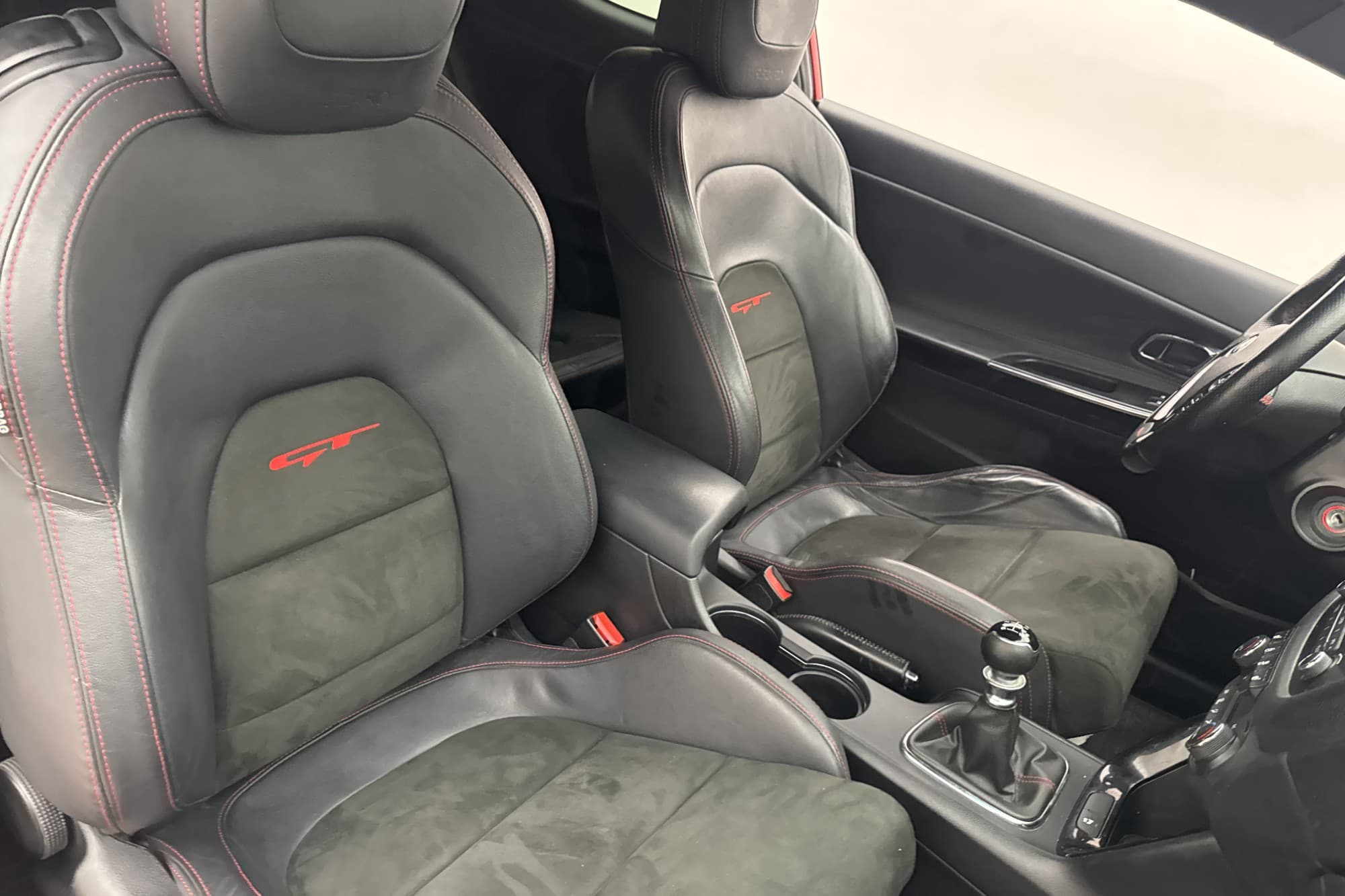 Kia Pro_cee'd GT 1.6 GDI GT Sportstolar Rattvärme 