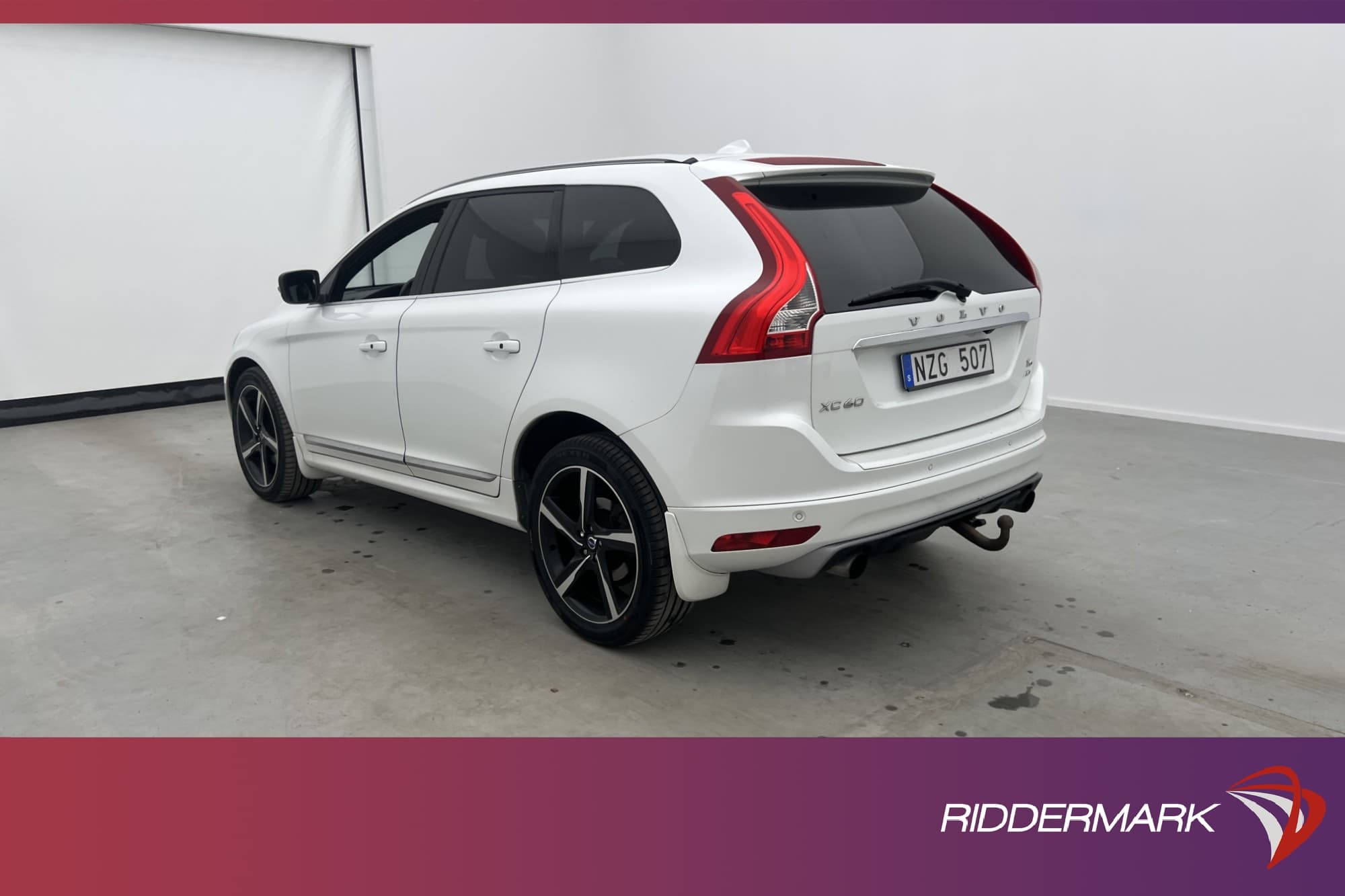 Volvo XC60 T6 329hk AWD R-Design