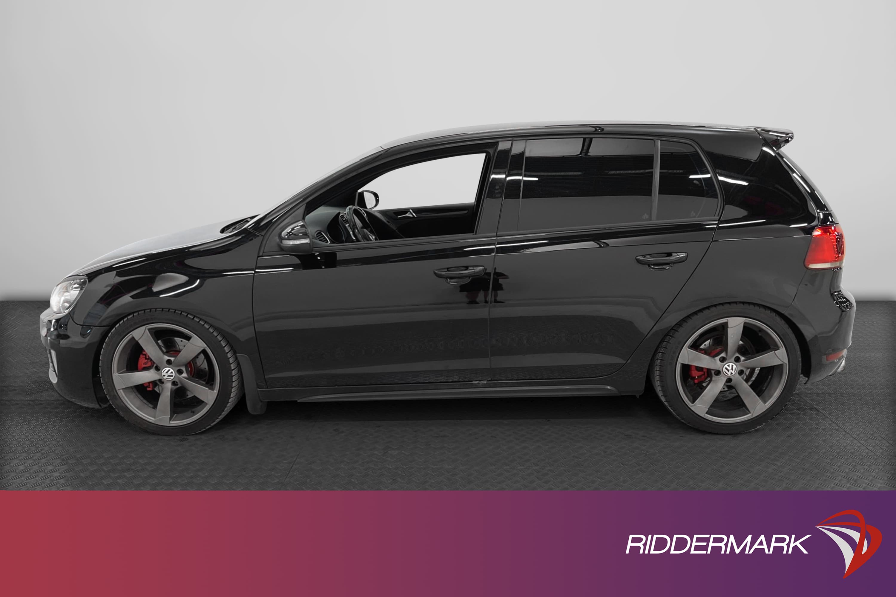 Volkswagen Golf GTI DSG 210hk