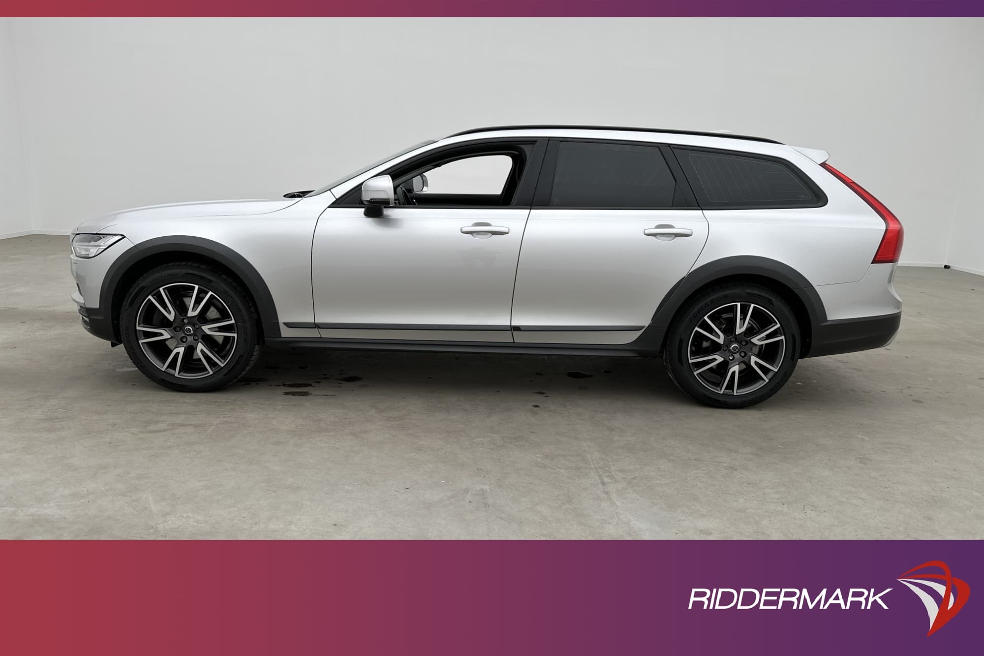 Volvo V90 Cross Country D4 AWD 190hk