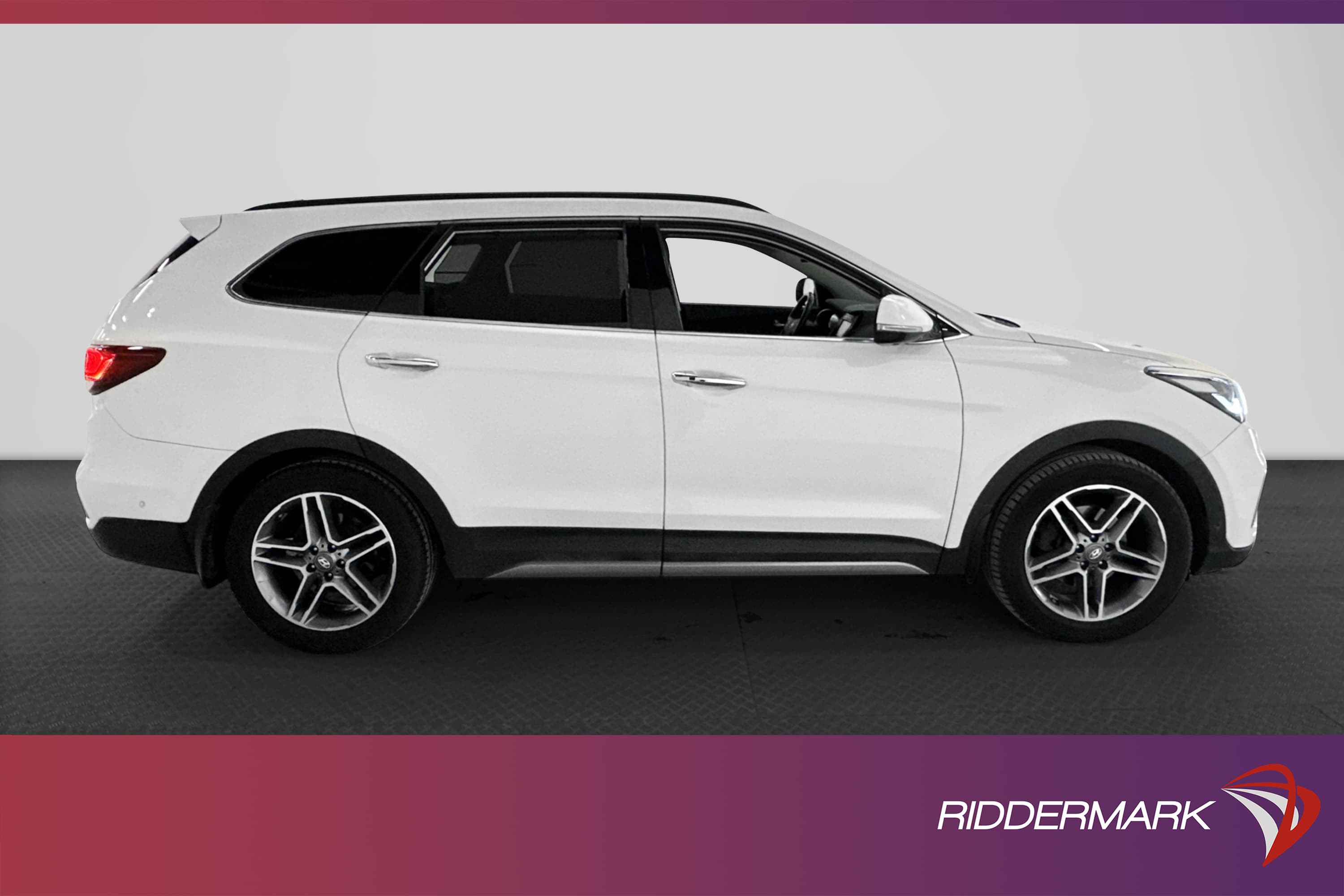 Hyundai Santa Fe Grand 4WD Premium Plus 7-sits Skinn Pano