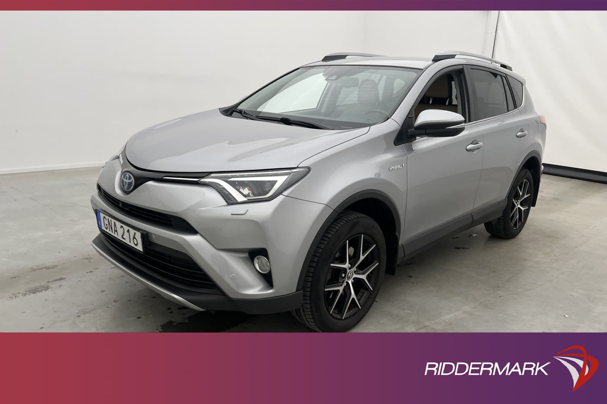 Toyota RAV4 Hybrid 197hk
