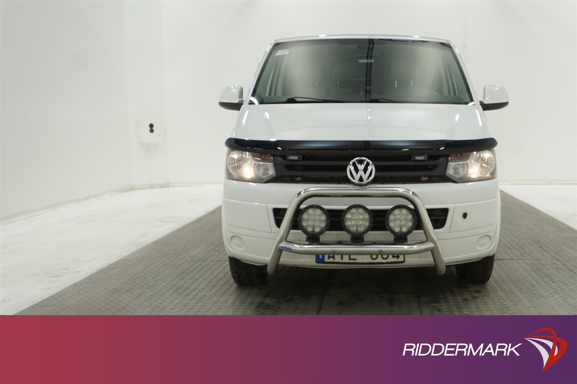 Volkswagen Transporter Automat 140hk L2 V-Inr Värmare Drag