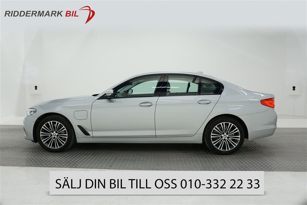 BMW 530e iPerformance 252hk