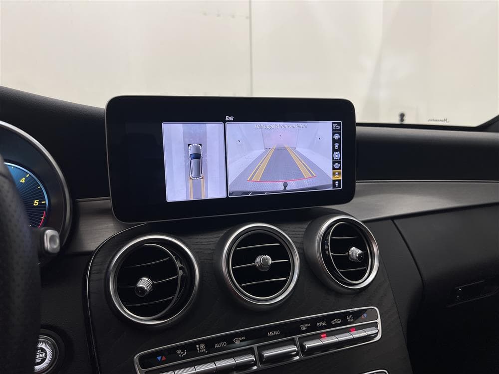 Mercedes-Benz C 220d 194hk    AMG Pano Burmester Cockpit 360interiör