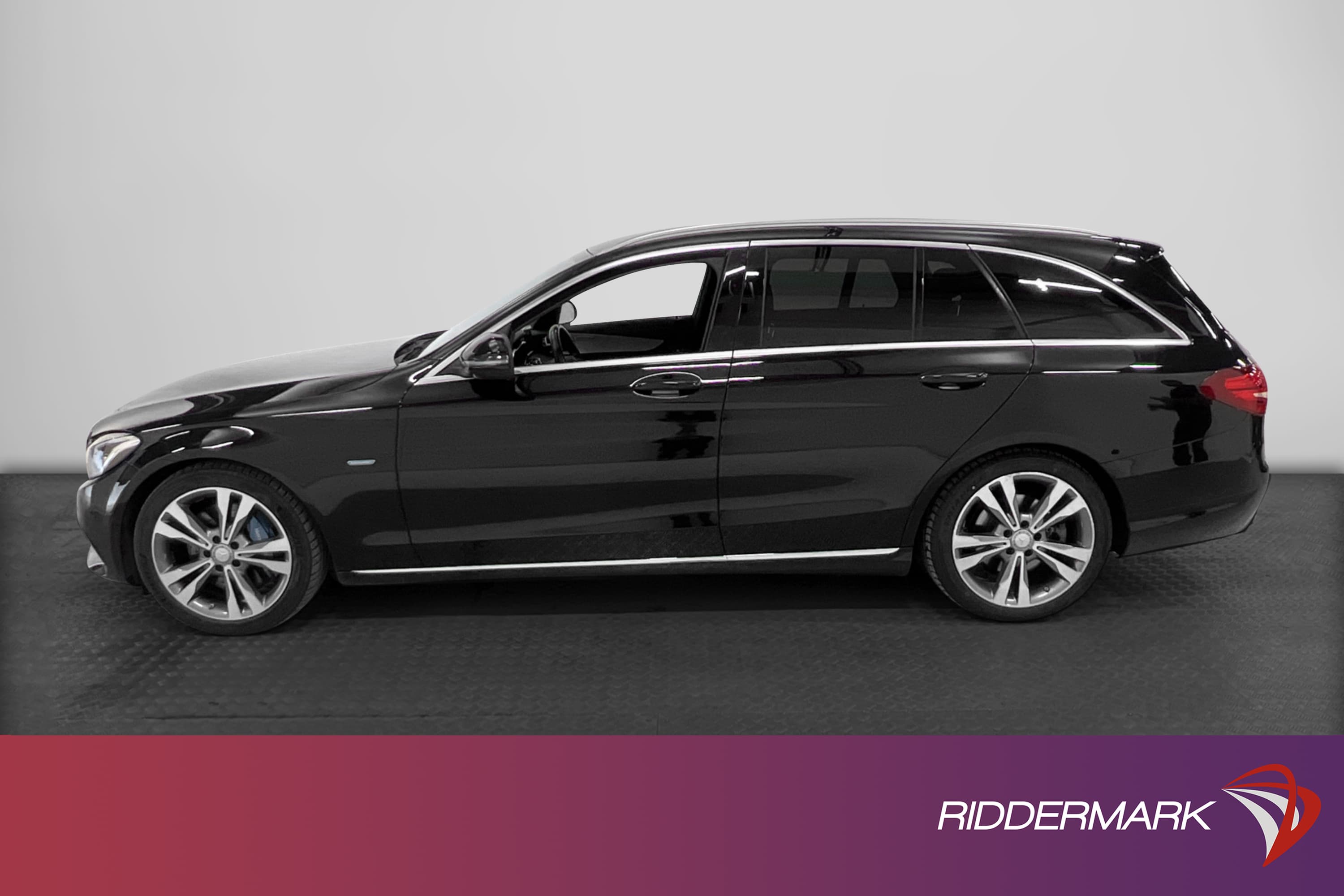 Mercedes-Benz C 350 T e 279hk