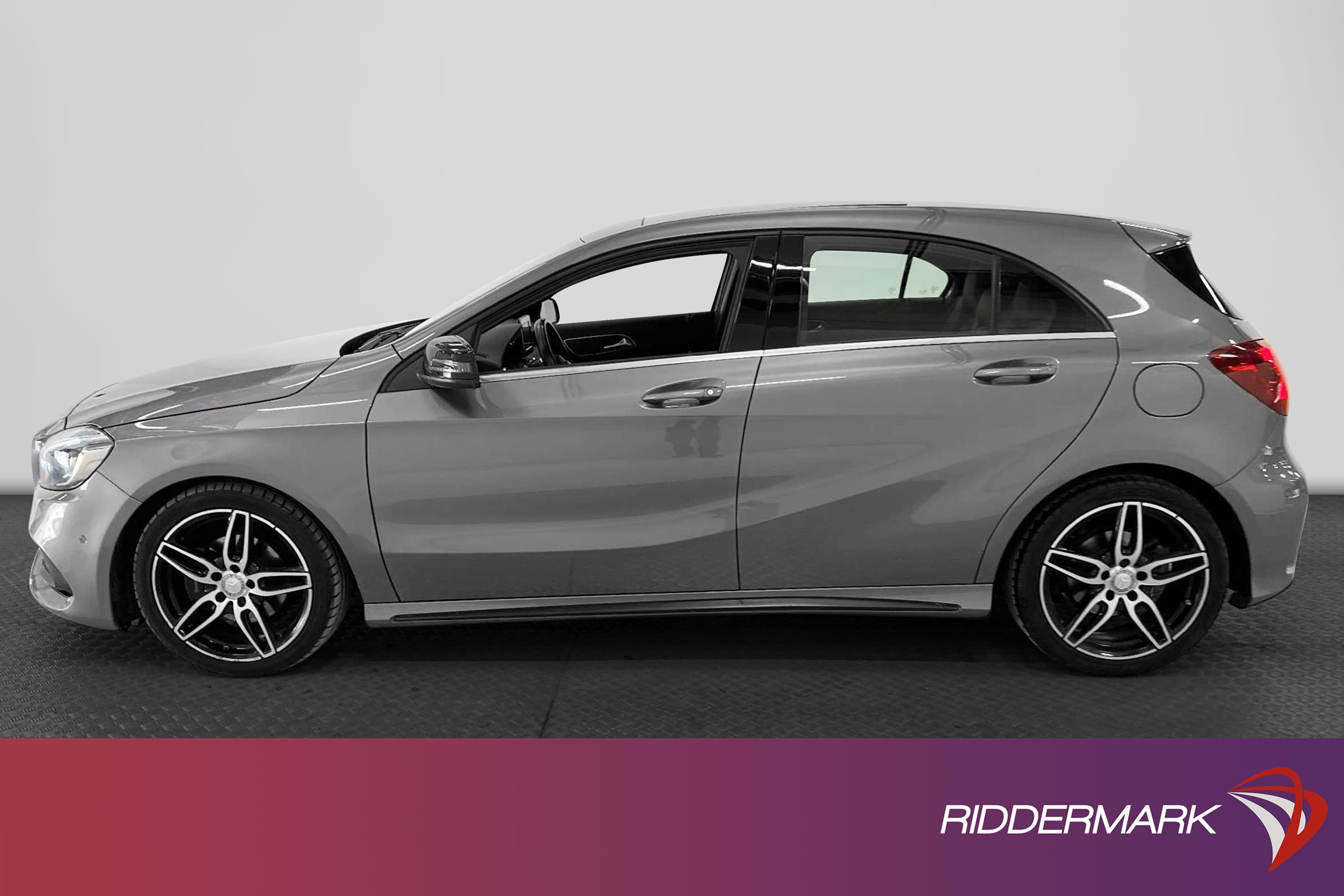 Mercedes-Benz A 180 7G-DCT