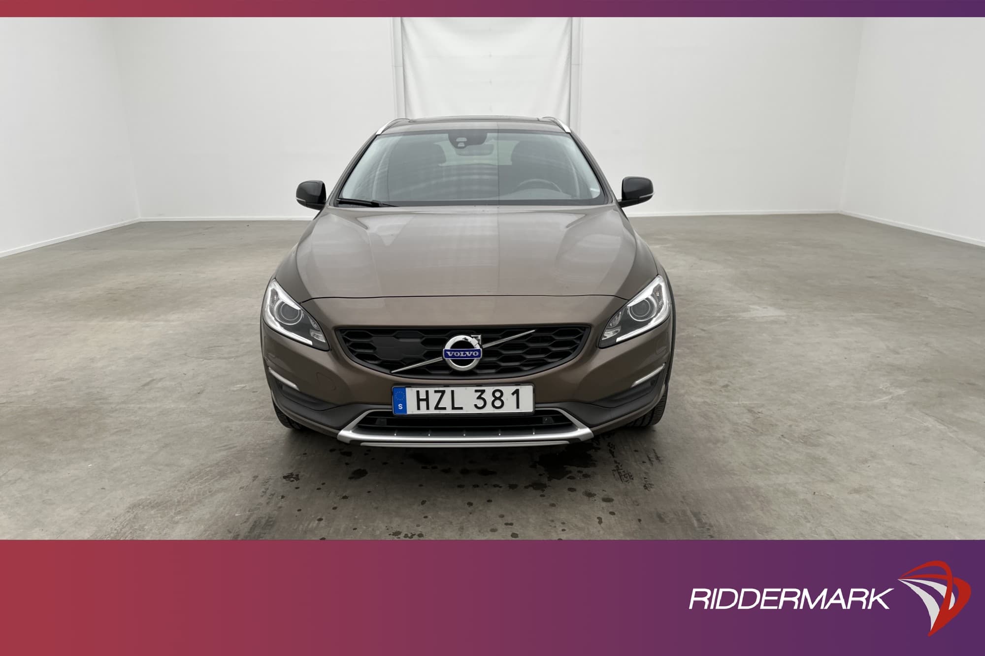 Volvo V60 Cross Country T5 245hk