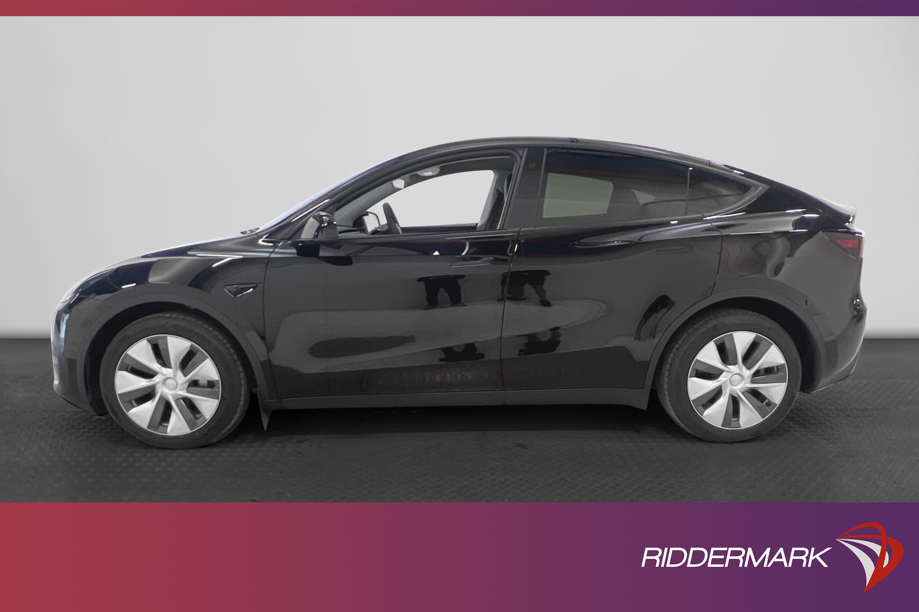 Tesla Model Y Long Range AWD 345hk