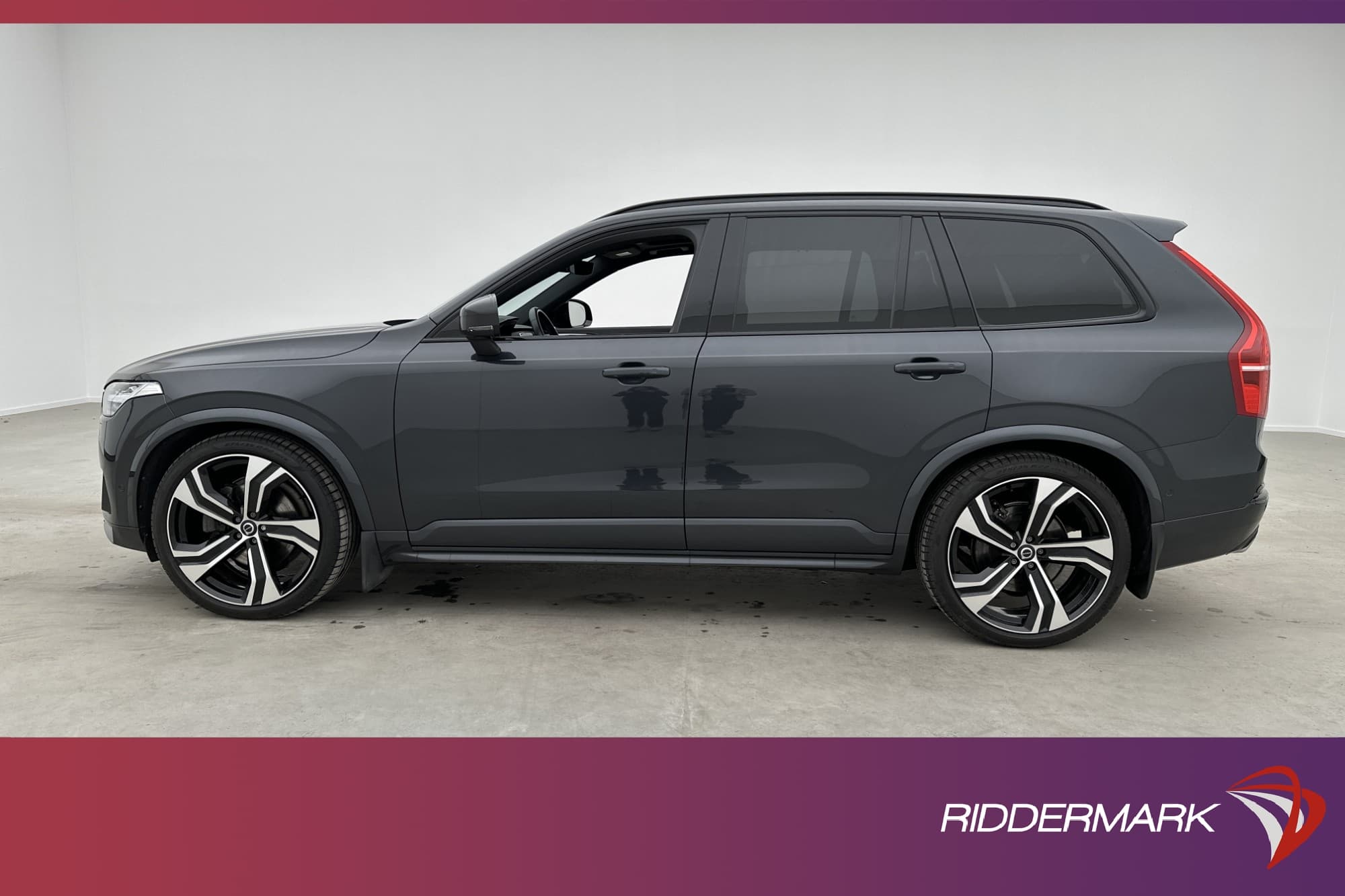 Volvo XC90 B5 AWD