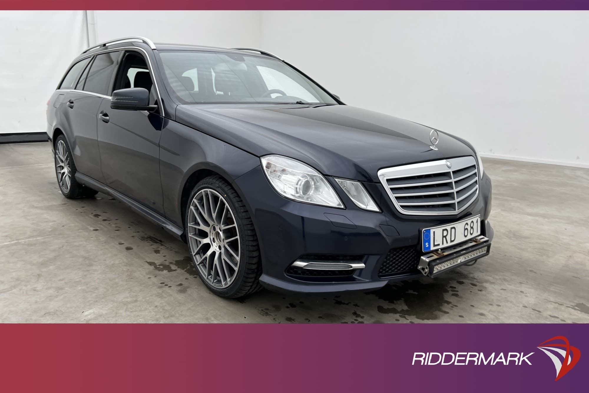 Mercedes-Benz E 200 T 136hk