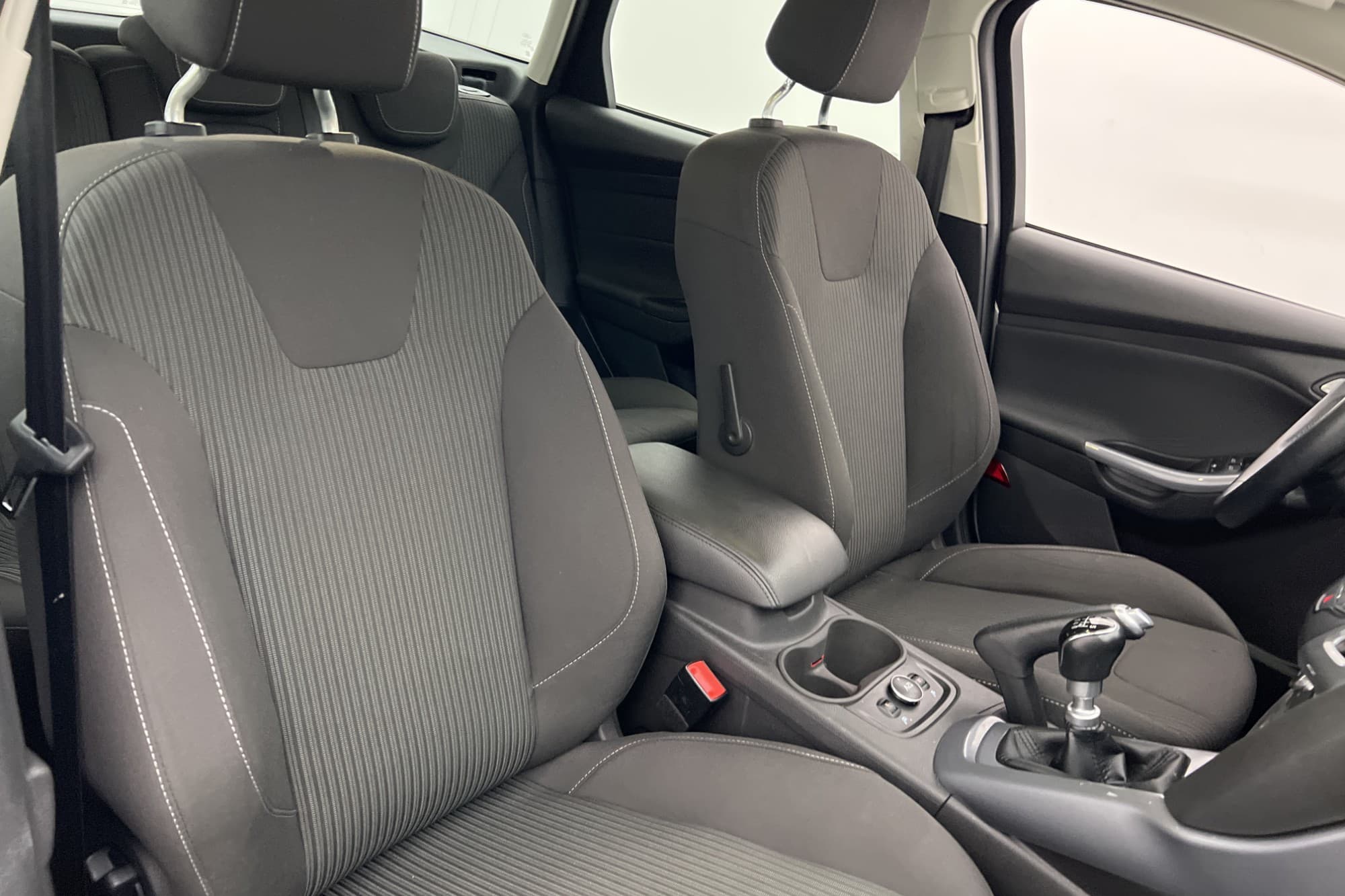 Ford Focus Kombi  EcoBoost 125hk Titanium Två-Bruk Keyless
