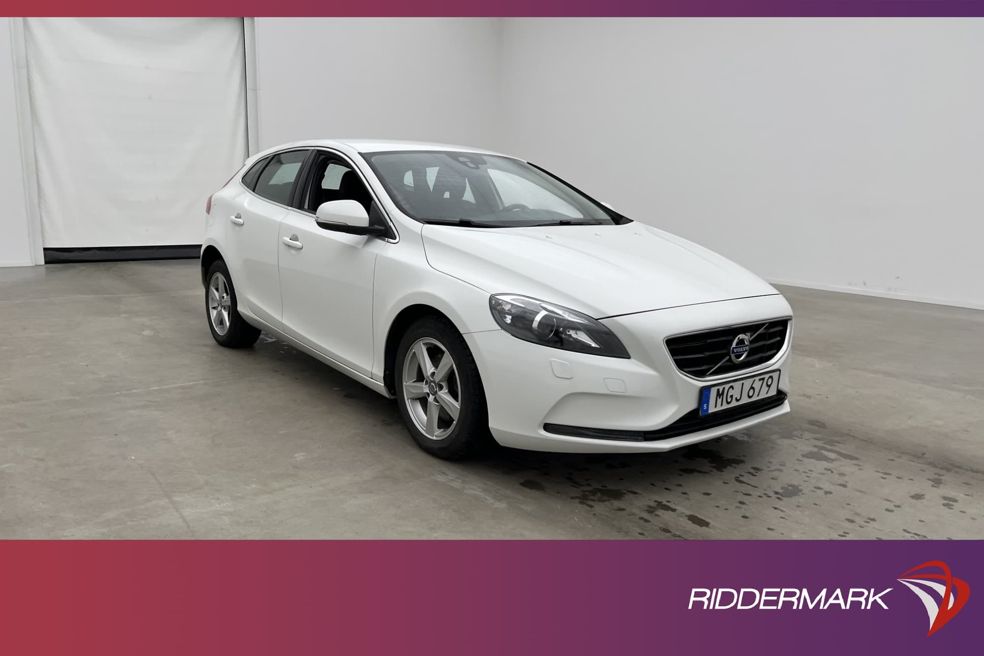 Volvo V40 D2