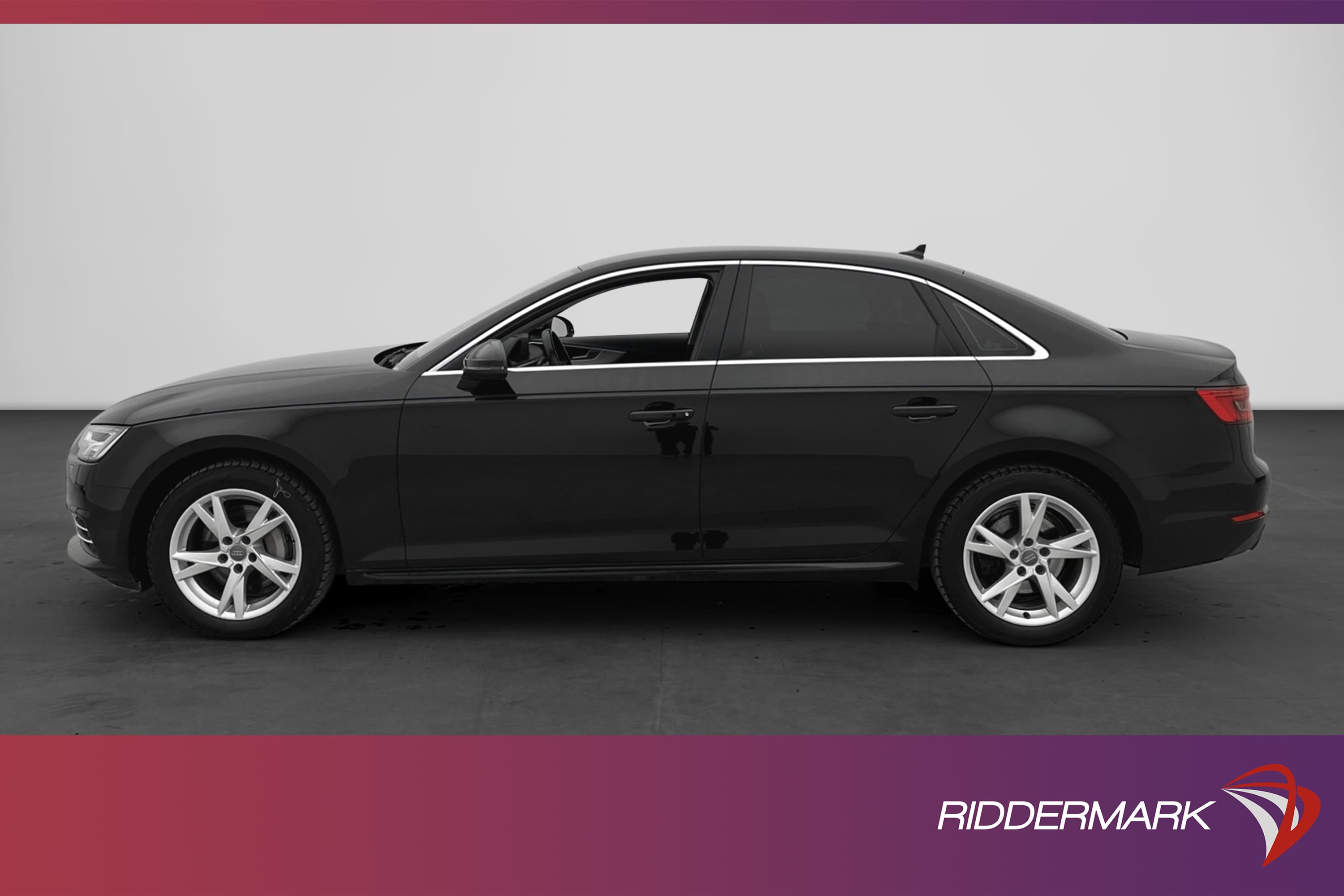 Audi A4 Sedan