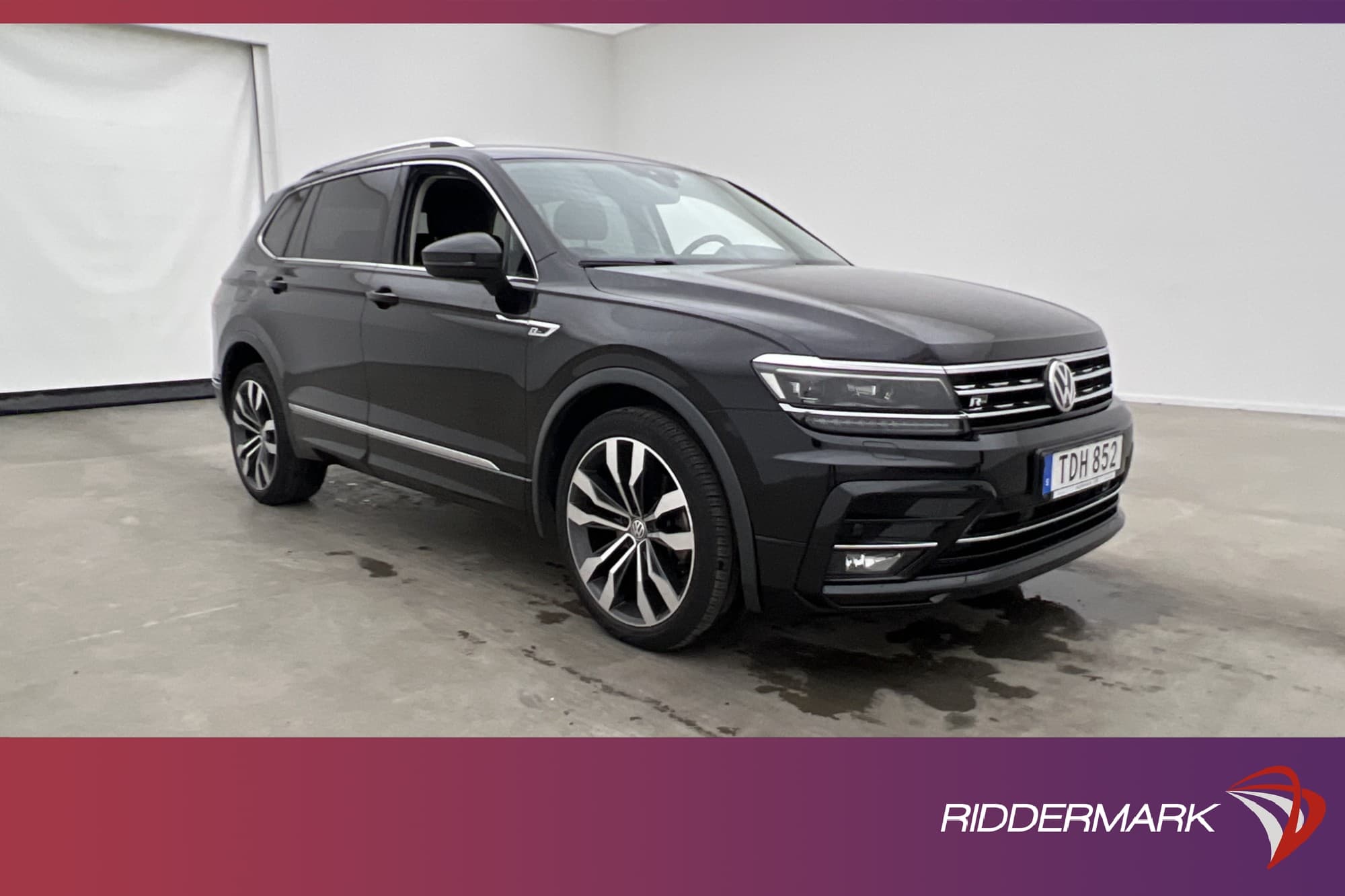 Volkswagen Tiguan Allspace 2.0 TSI 4M R-Line Värmare Cockpit