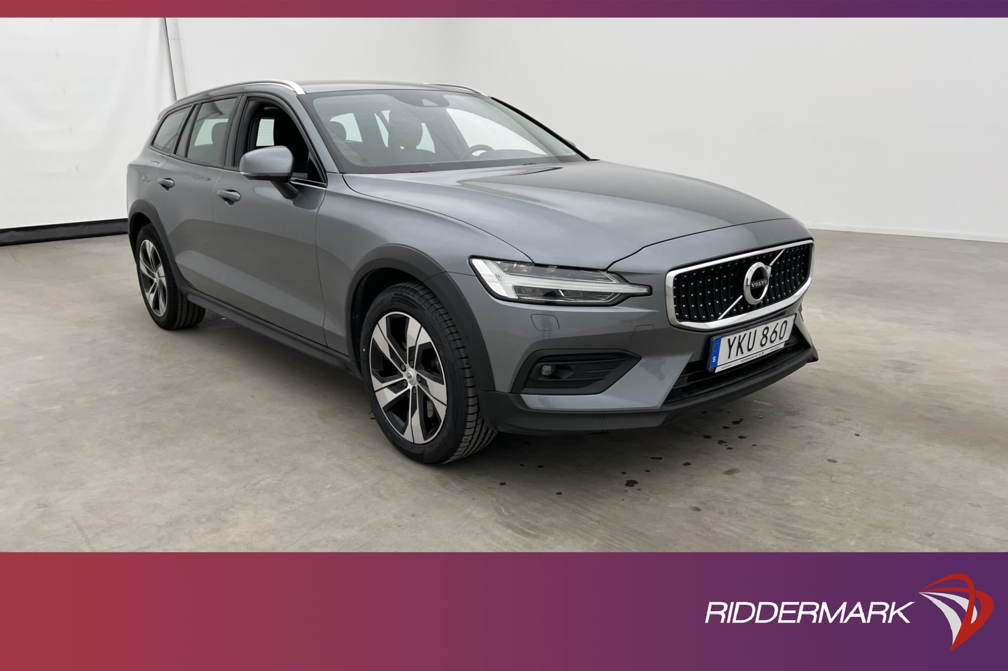 Volvo V60 Cross Country D4 AWD