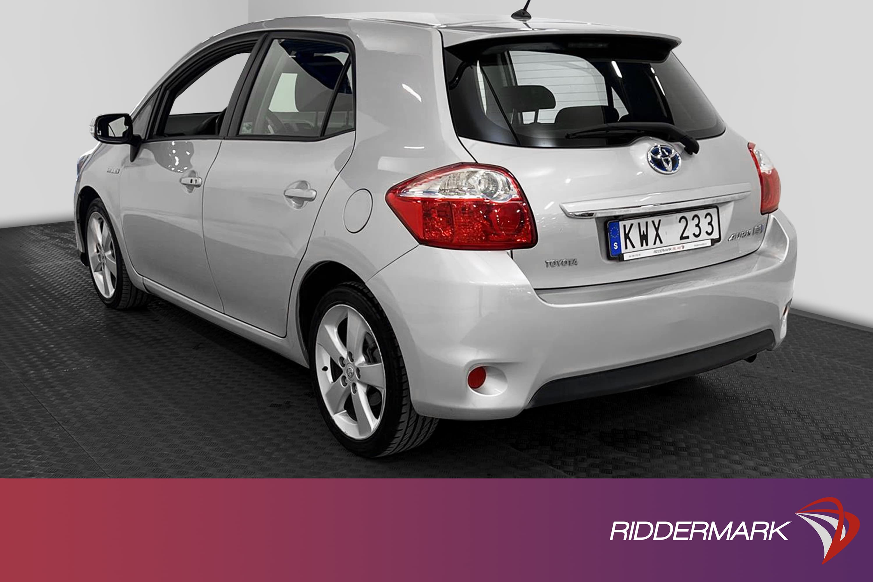 Toyota  Auris Hybrid e-CVT 136hk B-Kam Låg Skatt 0,40L/mil