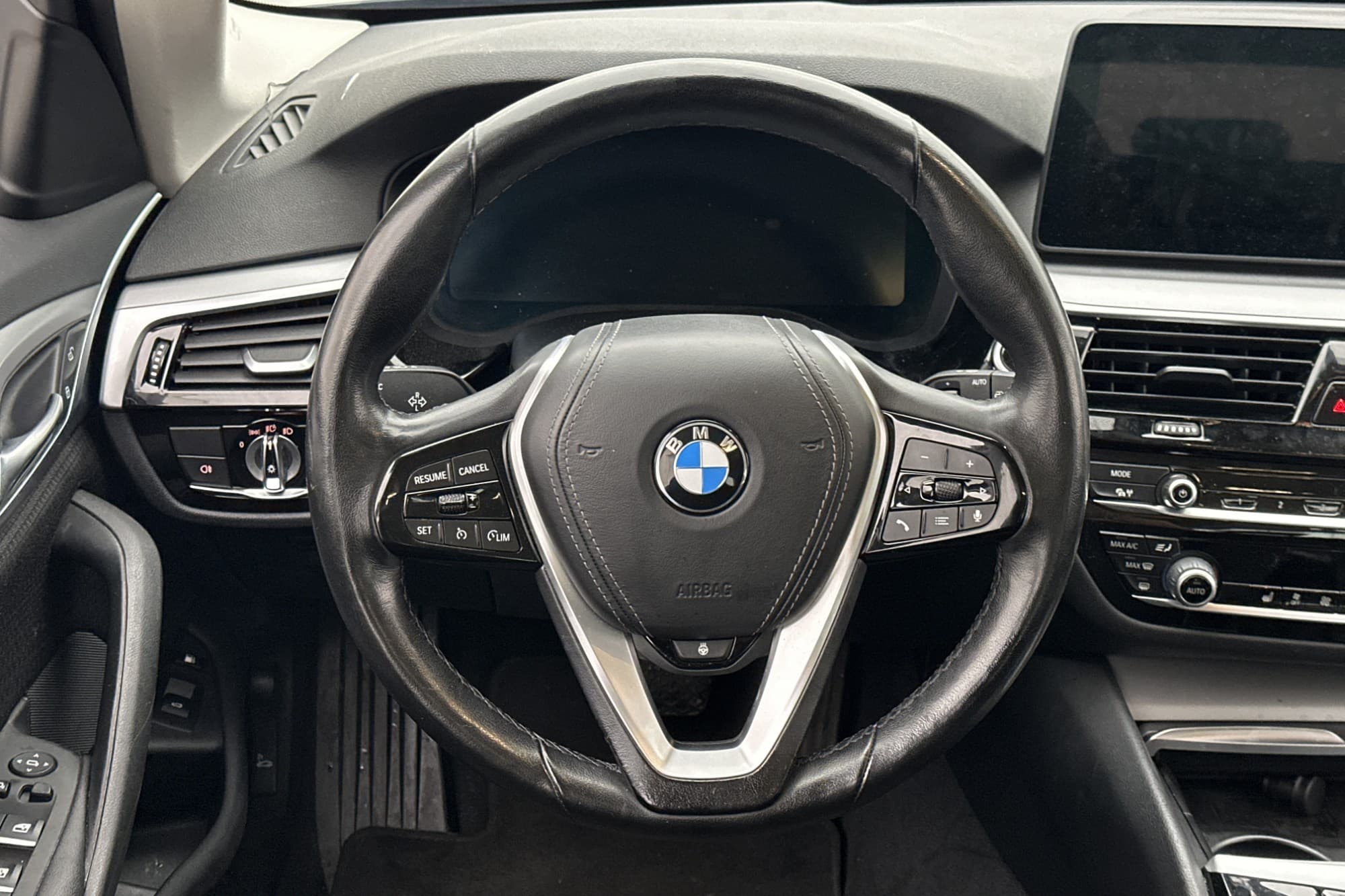 BMW 530 e Touring 292hk Cockpit Kamera Navi Rattvärme
