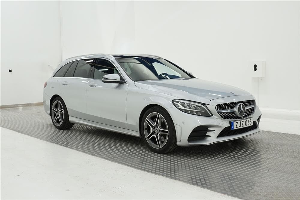 Mercedes-Benz C 220d 194hk Facelift AMG Pano Drag B-kam GPSexteriör