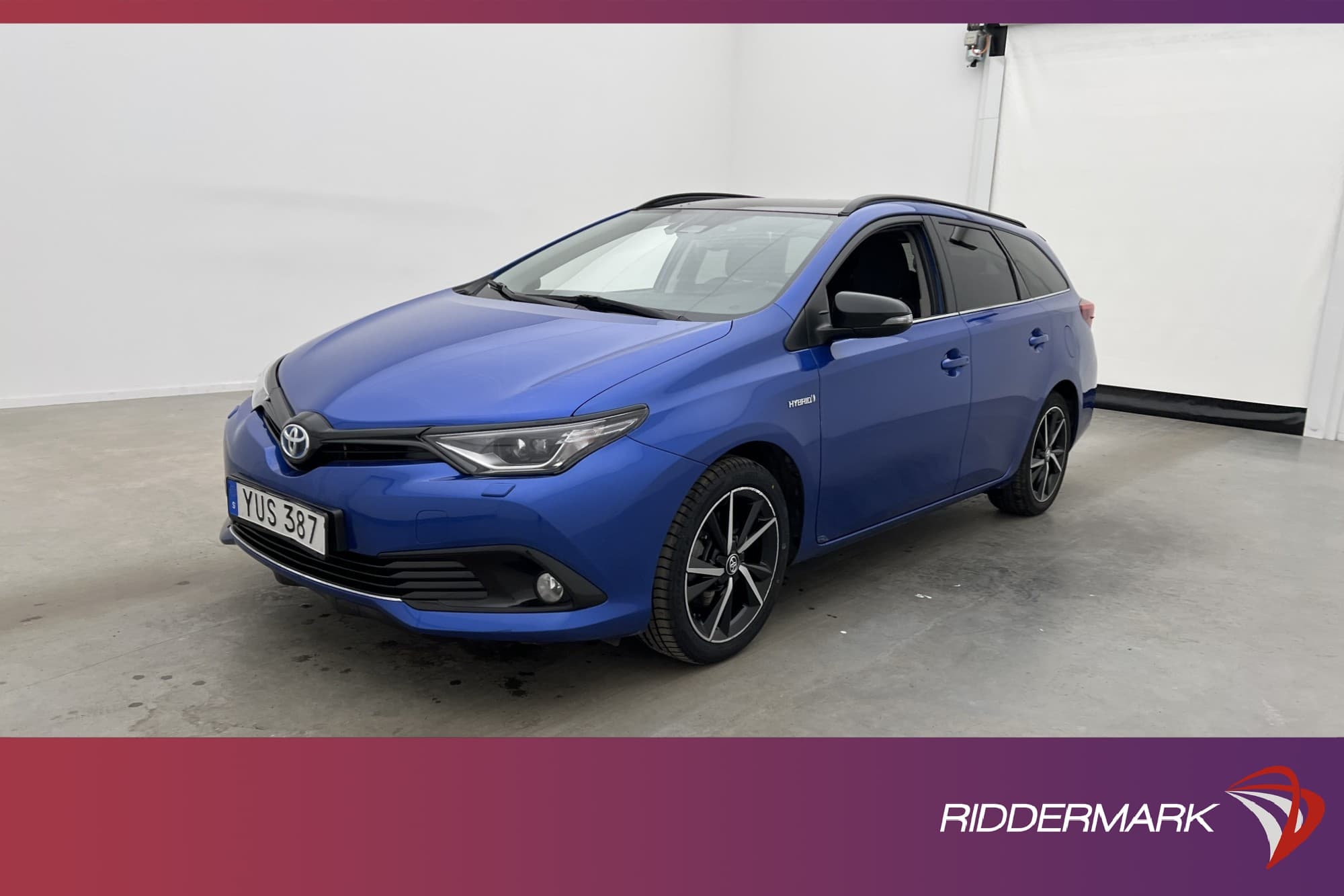 Toyota Auris Touring Sports Hybrid Selection M&K-Värm Kamera