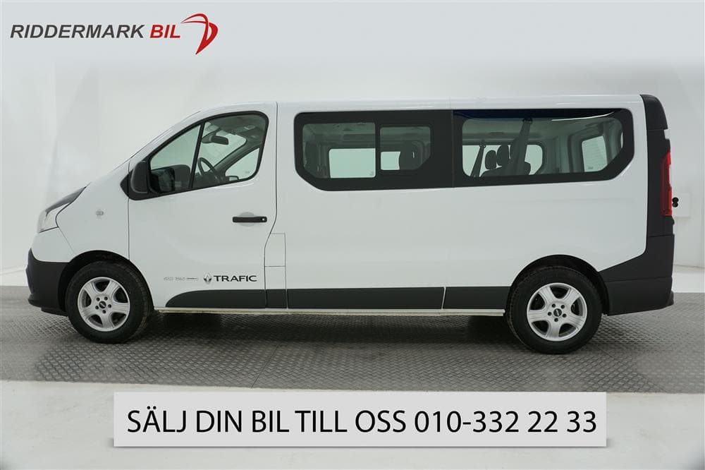 Renault Trafic 1.6 dCi 125hk 9-sits L2 Moms