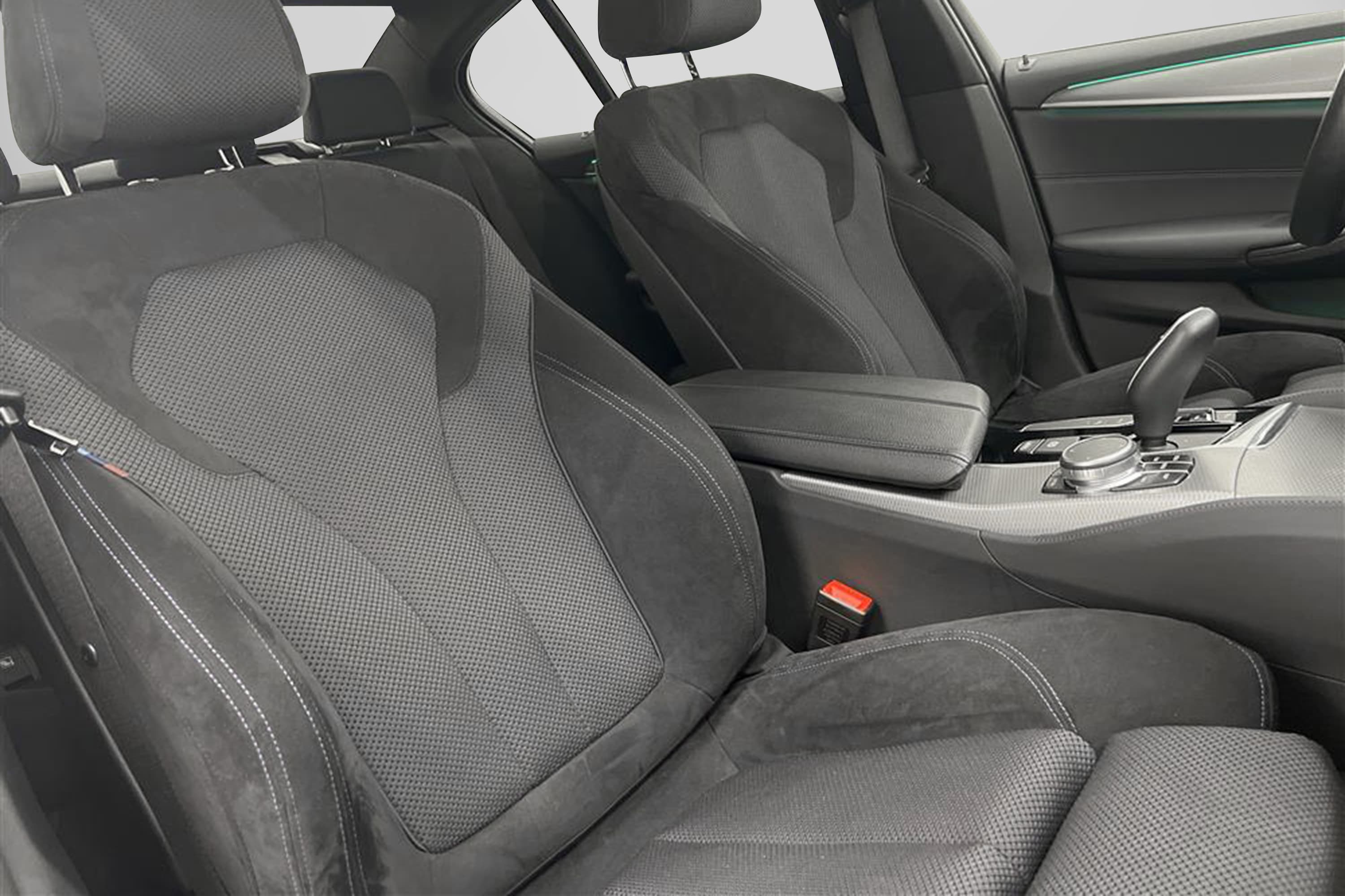 BMW 530e iPerformance 252hk M Sport Backkamera HiFi Naviinteriör