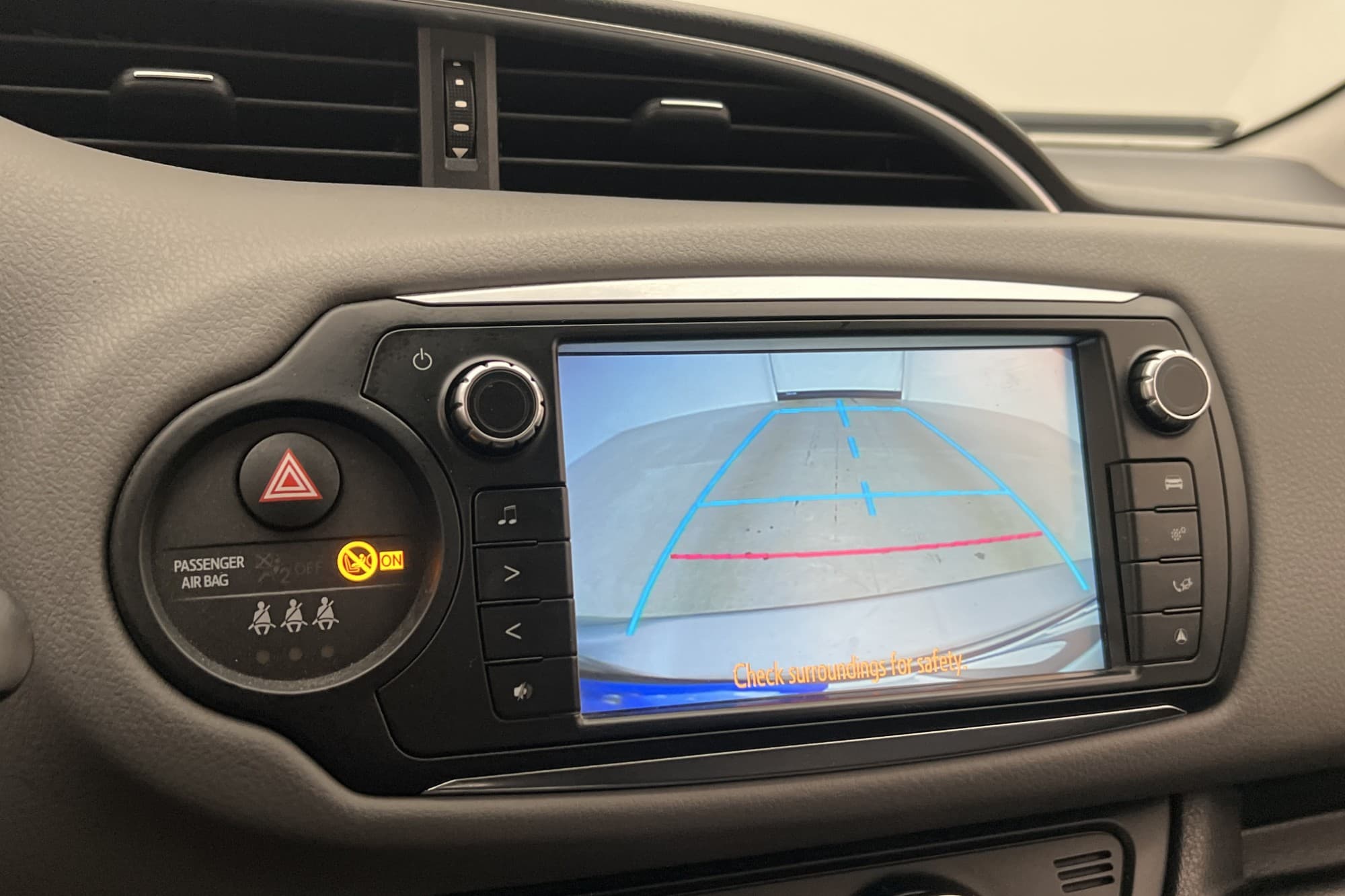 Toyota Yaris 99hk Kamera Farthållare Bluetooth 0.49L/Mil