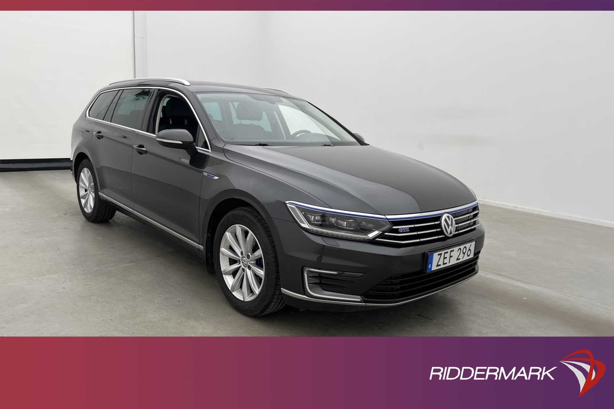 Volkswagen Passat GTE 218hk