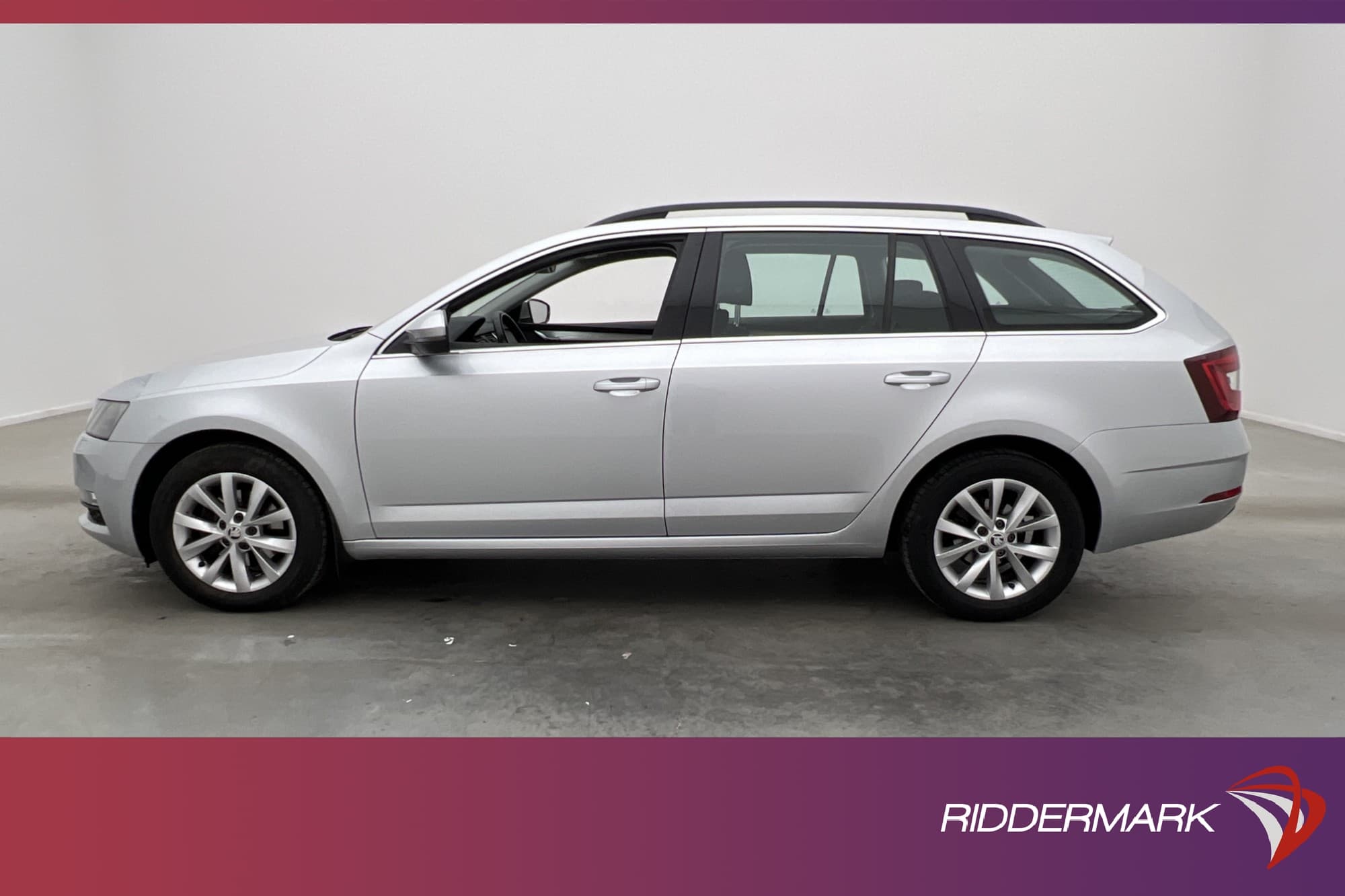 Škoda Octavia 1.0 TSI 115hk Ambition Värmare Drag CarPlay 