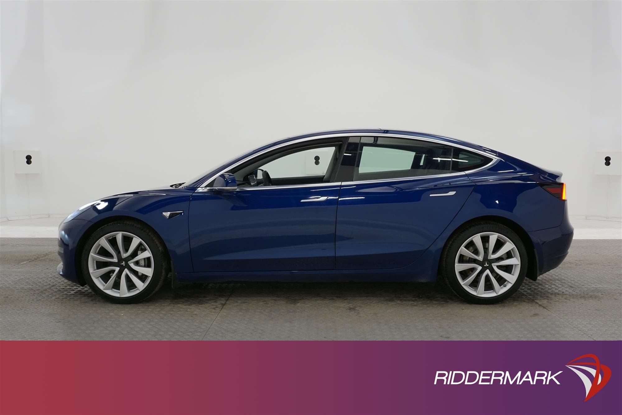 Tesla Model 3 Long Range AWD 440hk