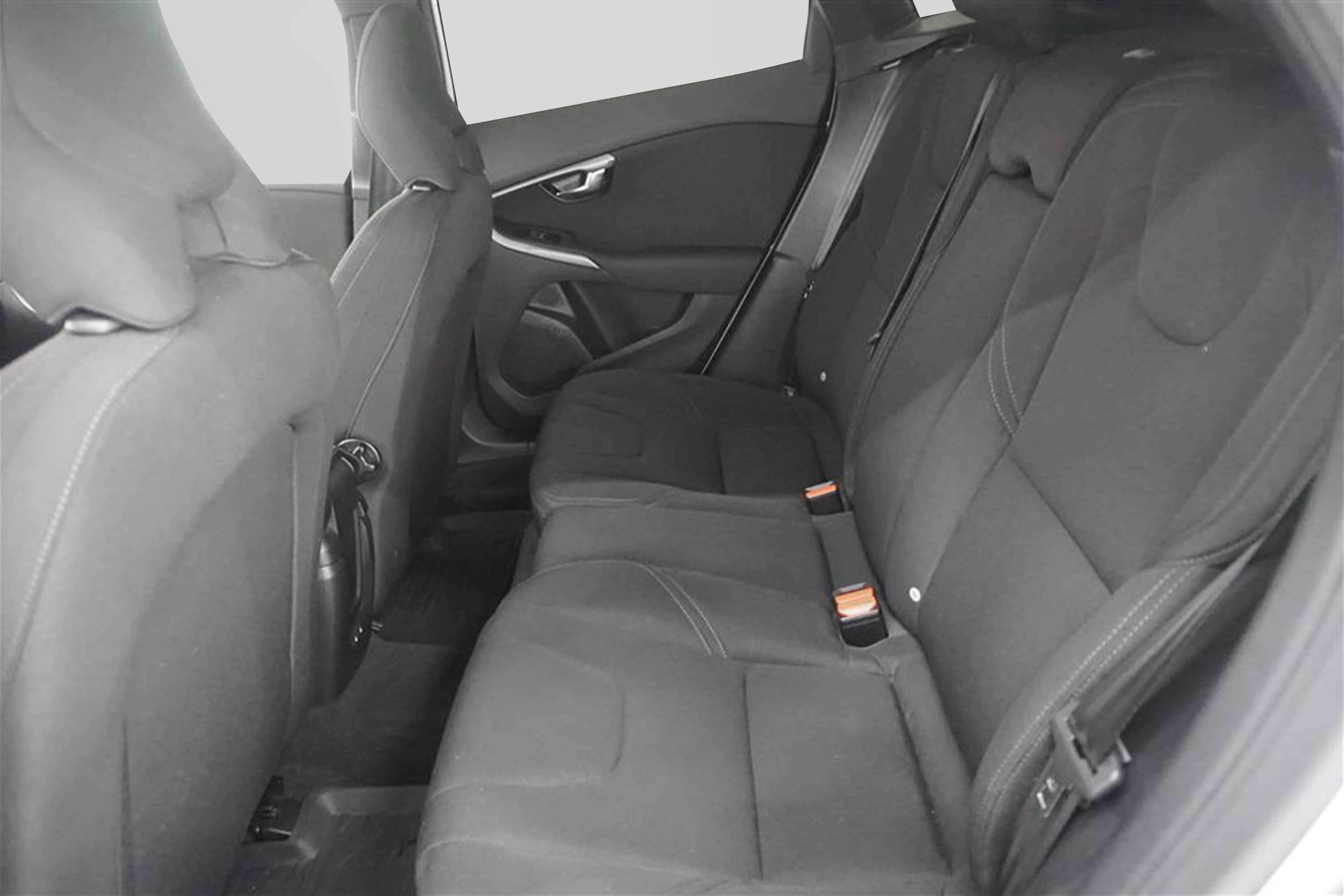 Volvo V40 T3 152hk  Voc Drag B-Värm Adaptiv Lane Assist PDC interiör