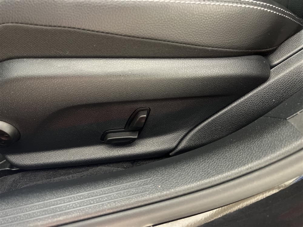 Mercedes-Benz C 220d 194hk    AMG Pano Burmester Cockpit 360interiör