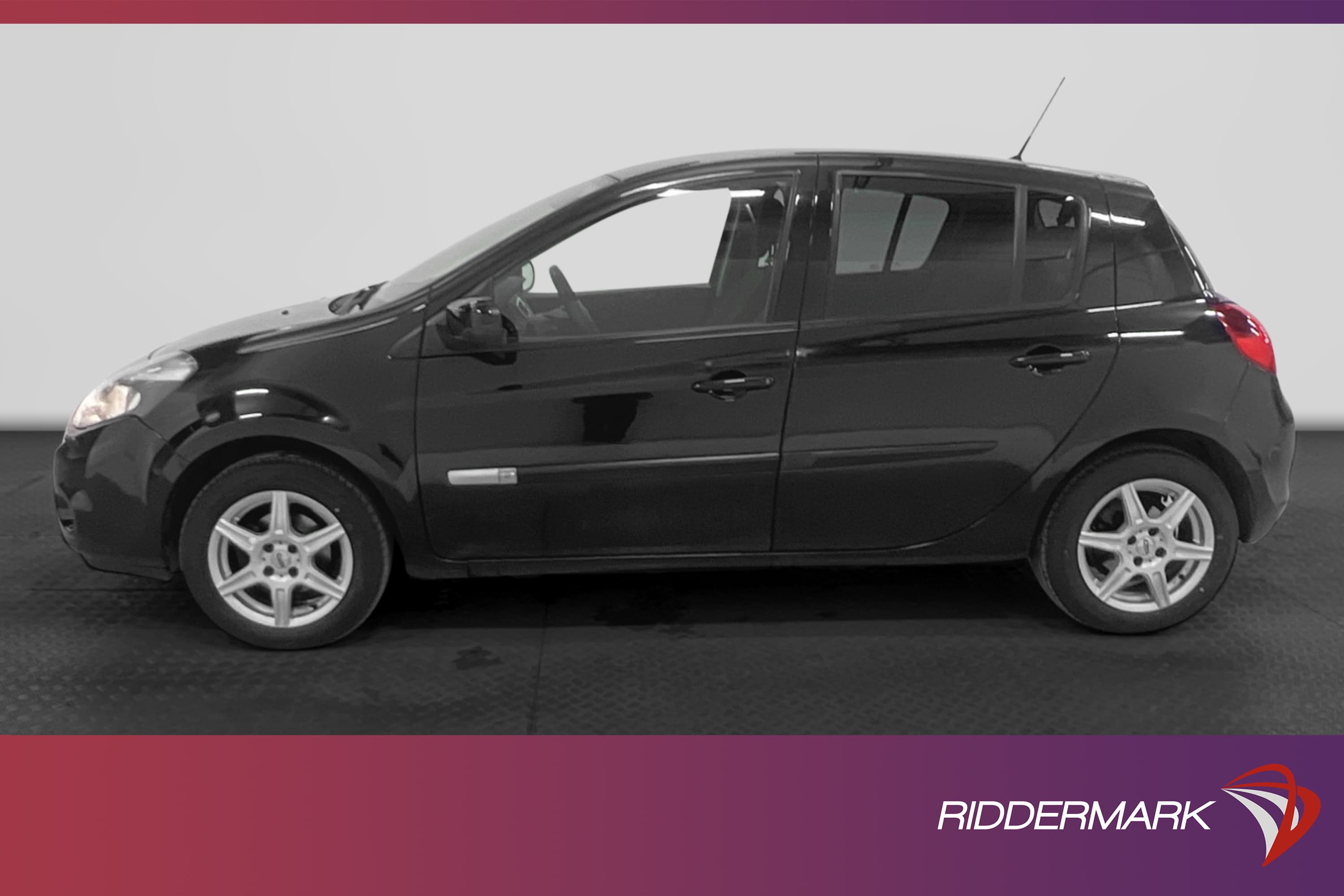 Renault Clio 1.2 75hk