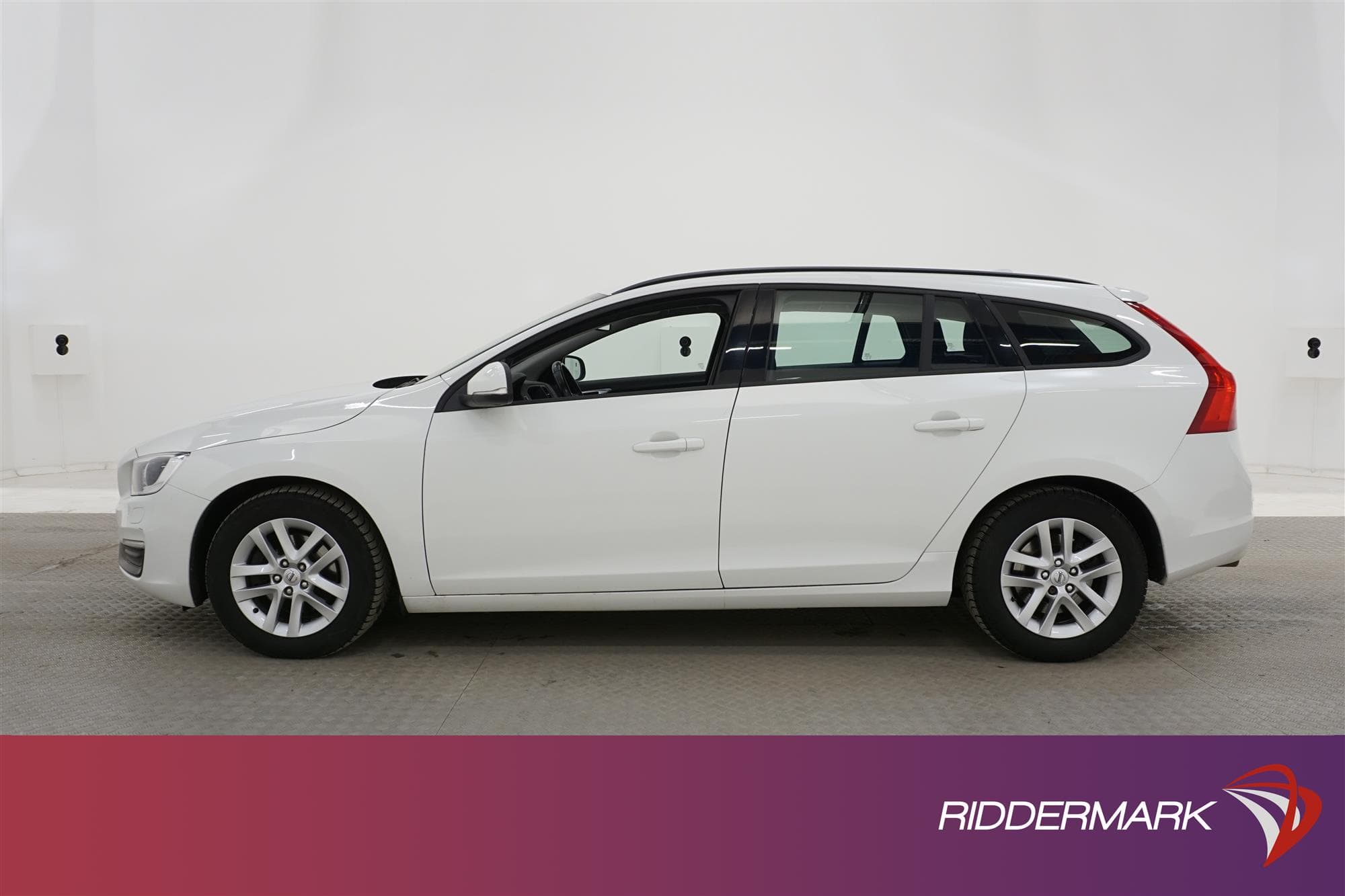 Volvo  V60 2.0 213hk