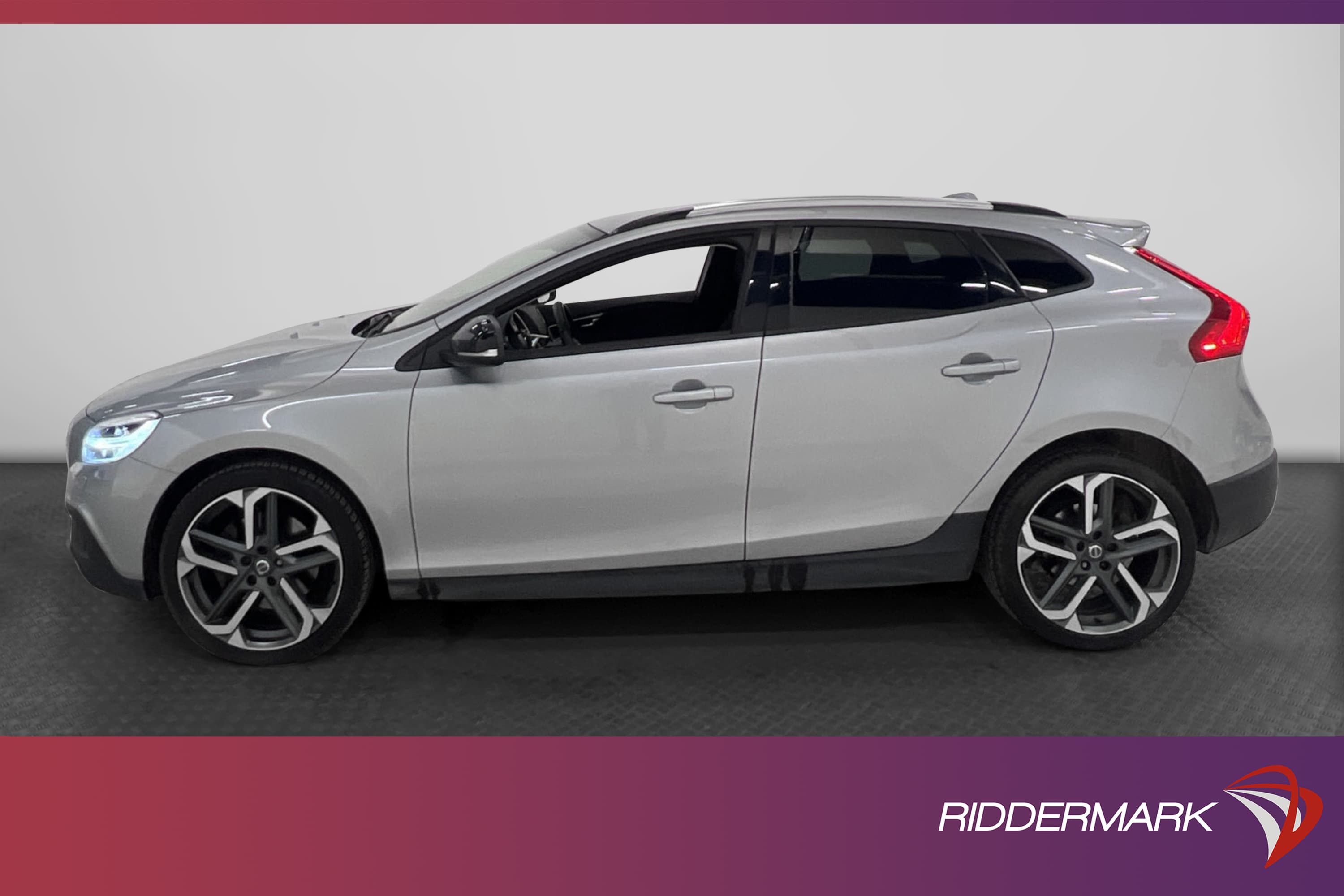Volvo V40 Cross Country T3 152hk