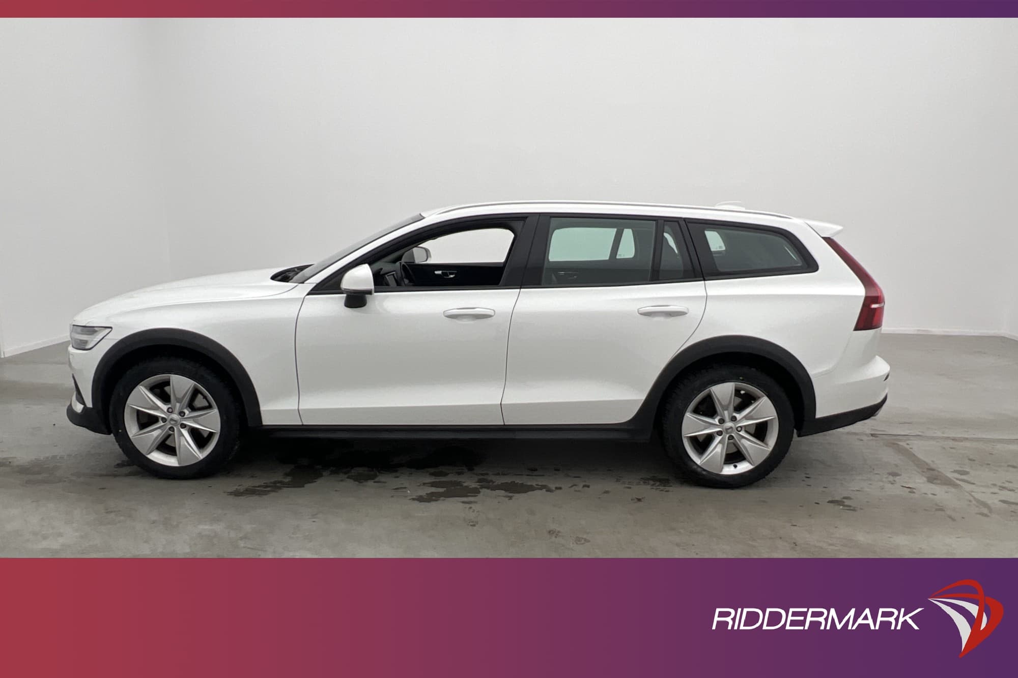 Volvo V60 Cross Country D4 AWD