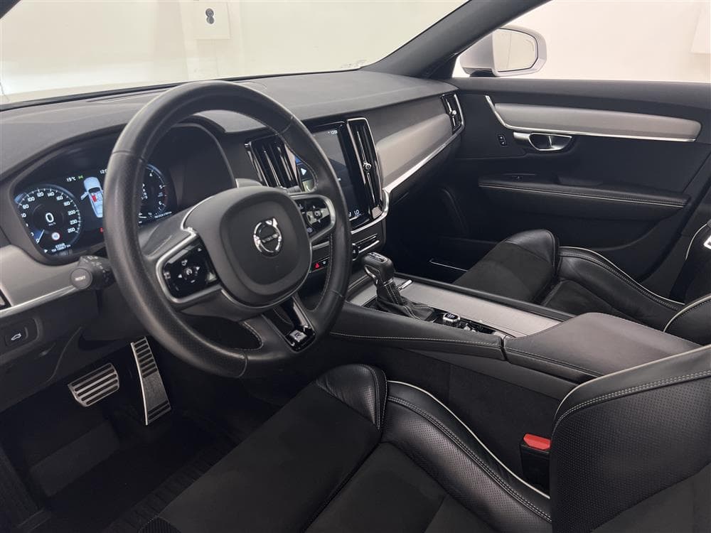 Volvo S90 D4 190hk AWD R-Design T-lucka D-Värm VOC 0,47l/milinteriör