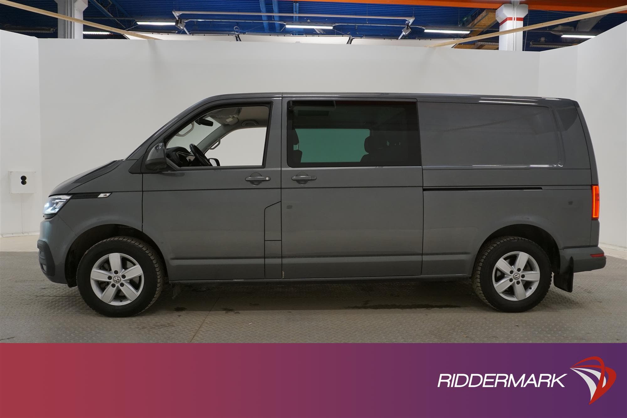 Volkswagen Transporter Kombi 2.0 Aut 4Motion Värmare Moms