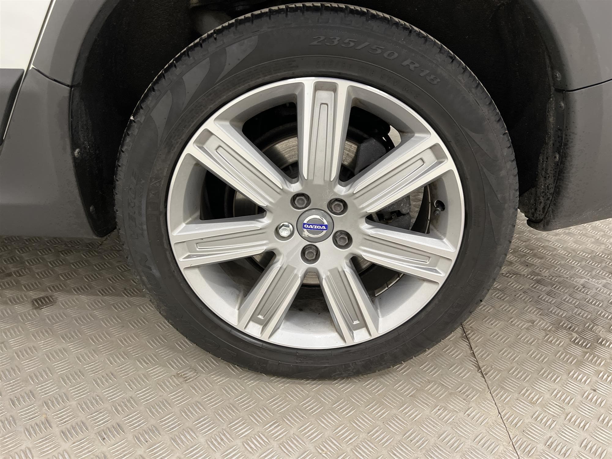 Volvo XC70 D4 181hk AWD Summum Classic Voc Navi Värmare BLIS
