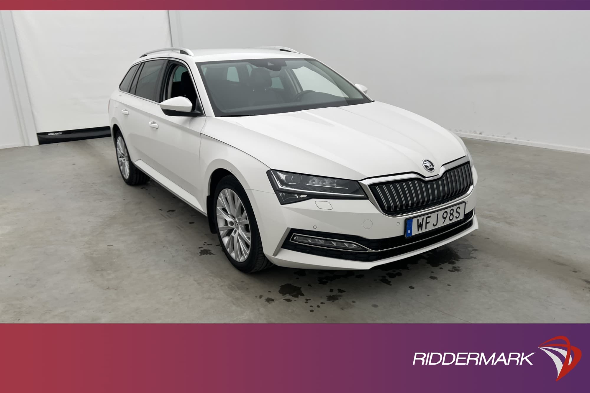 Skoda Superb iV Plug-in 218hk