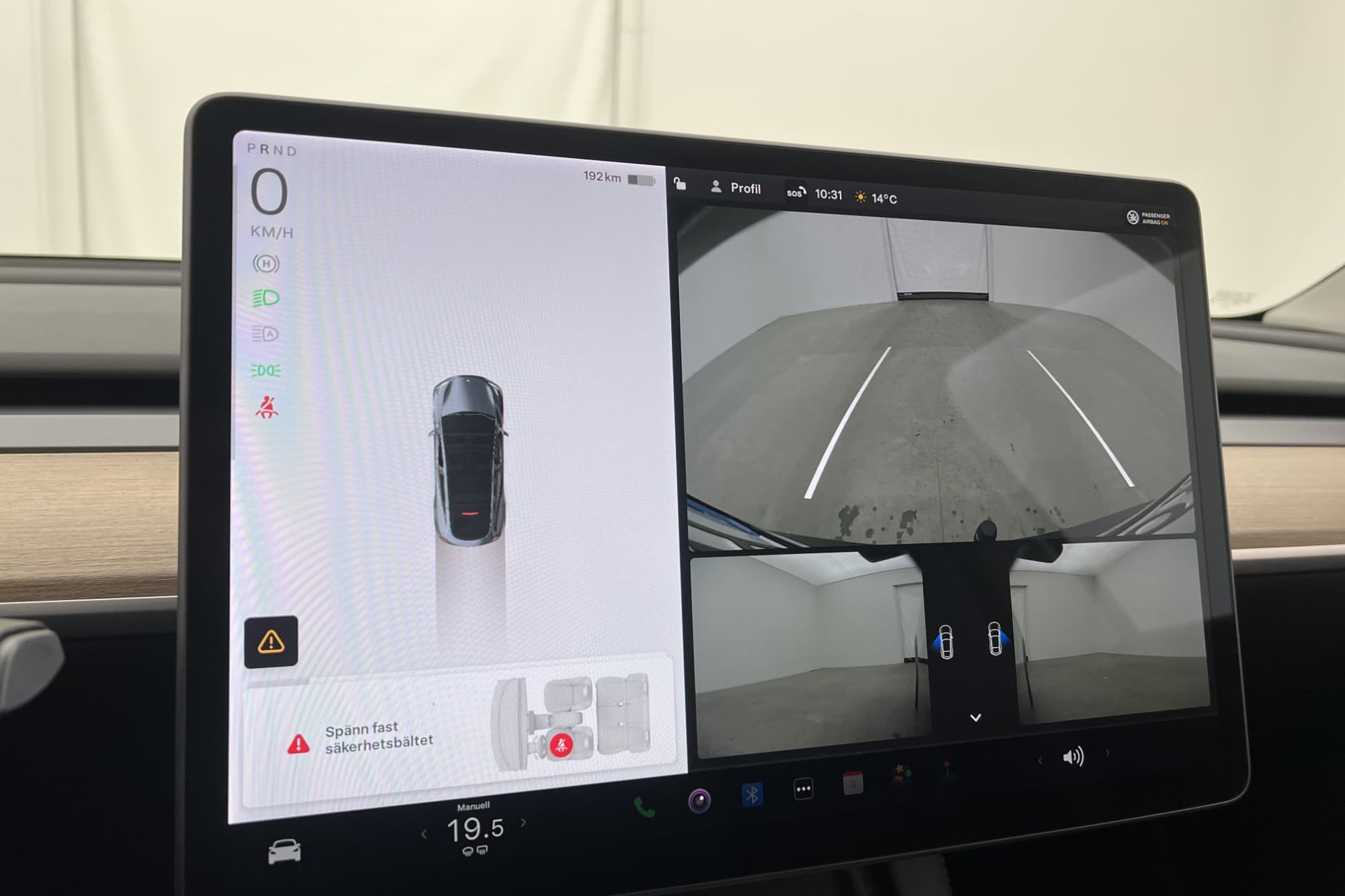 Tesla Model Y Long Range AWD Svensksåld AP Drag MOMS