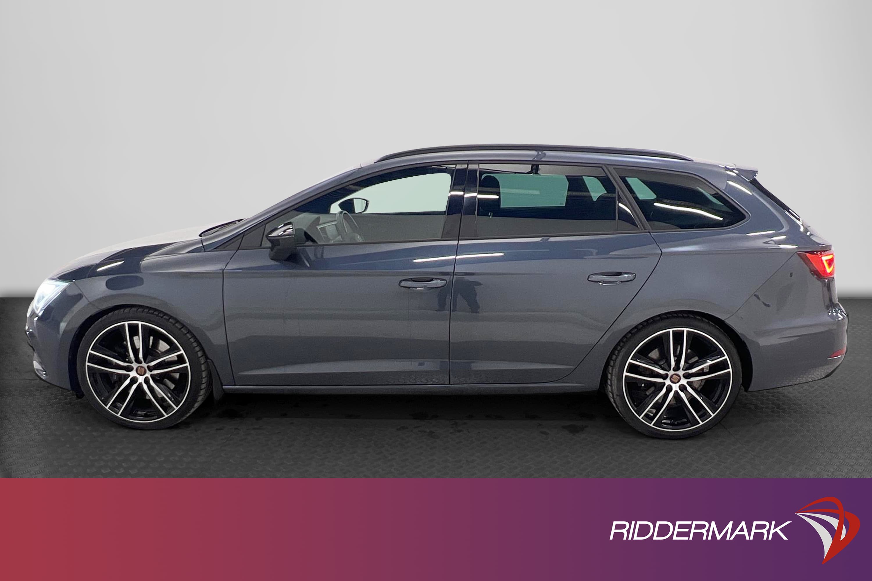 SEAT Leon Cupra ST 2.0 TSI 4Drive 300hk