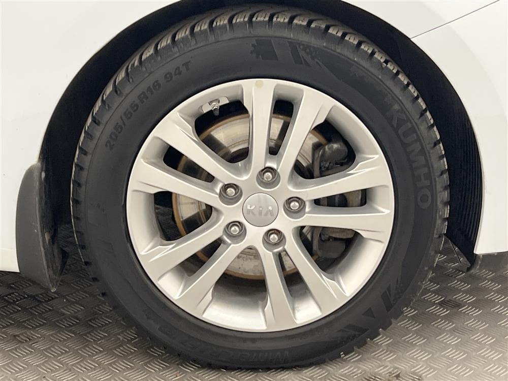 Kia Ceed 1.6 CRDi SW 128hk Välservad  Sensorer 0,42l/mil