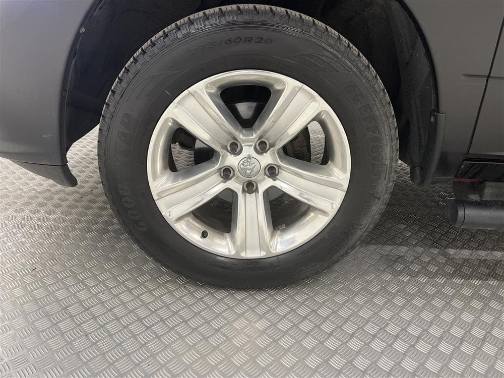 Dodge Ram Sport 1500 5.7 4WD 401hk Taklucka Navi Nyservad interiör